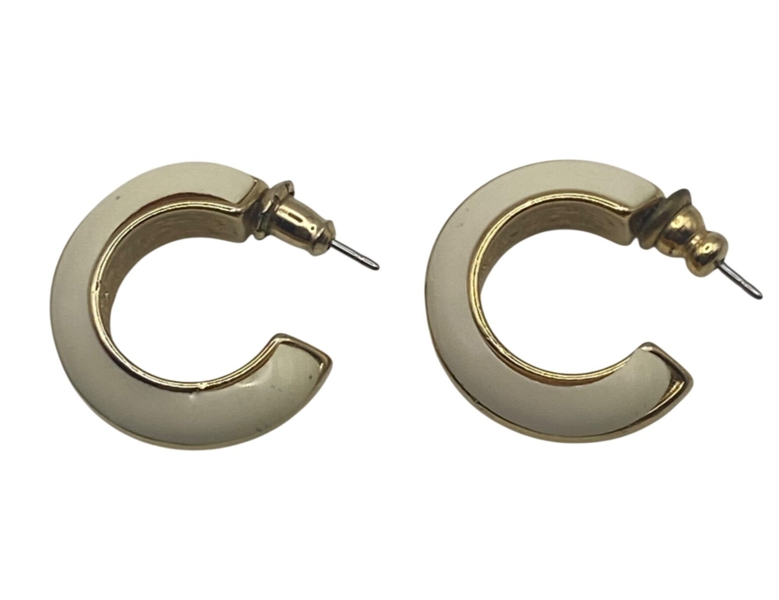 Vintage Trifari Ivory Gold-Tone Hoop Earrings Pierced Classic Puffy Corpcore