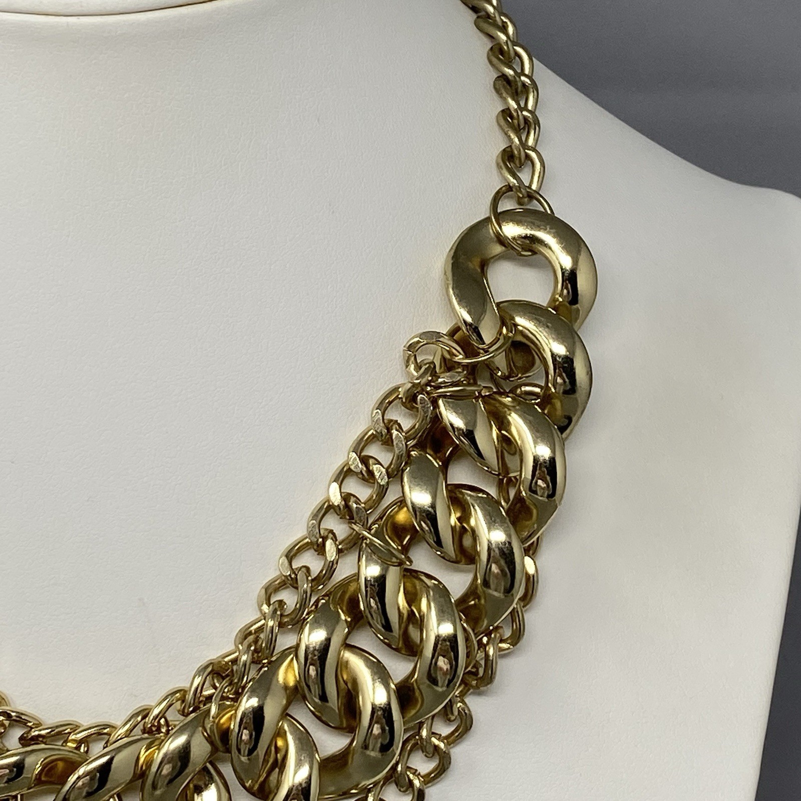 Designer Gold Tone Bib Chain Necklace Lightweight Curb Link Statement Collar 17″