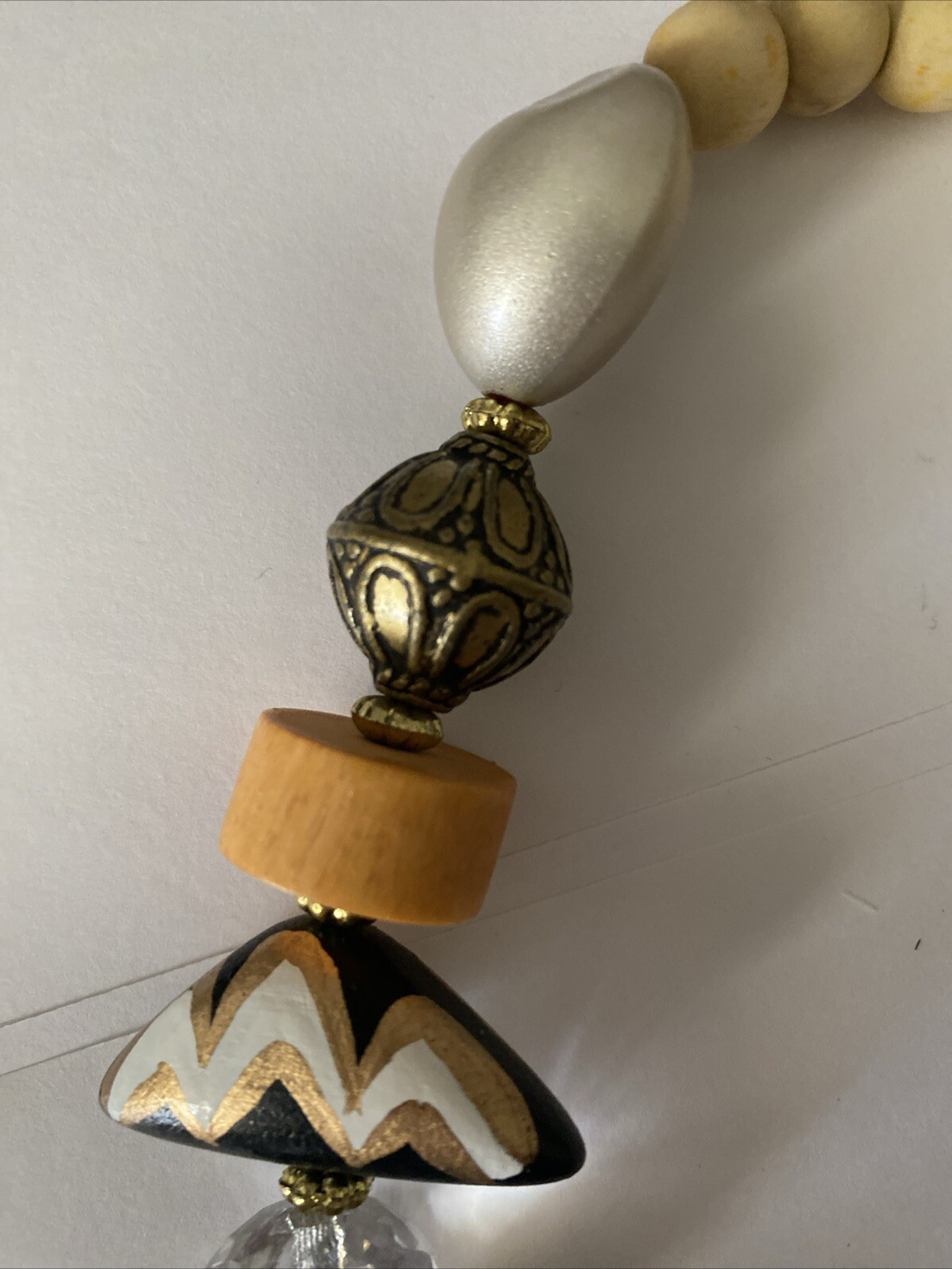 Vintage Statement Necklace Wood And Lucite