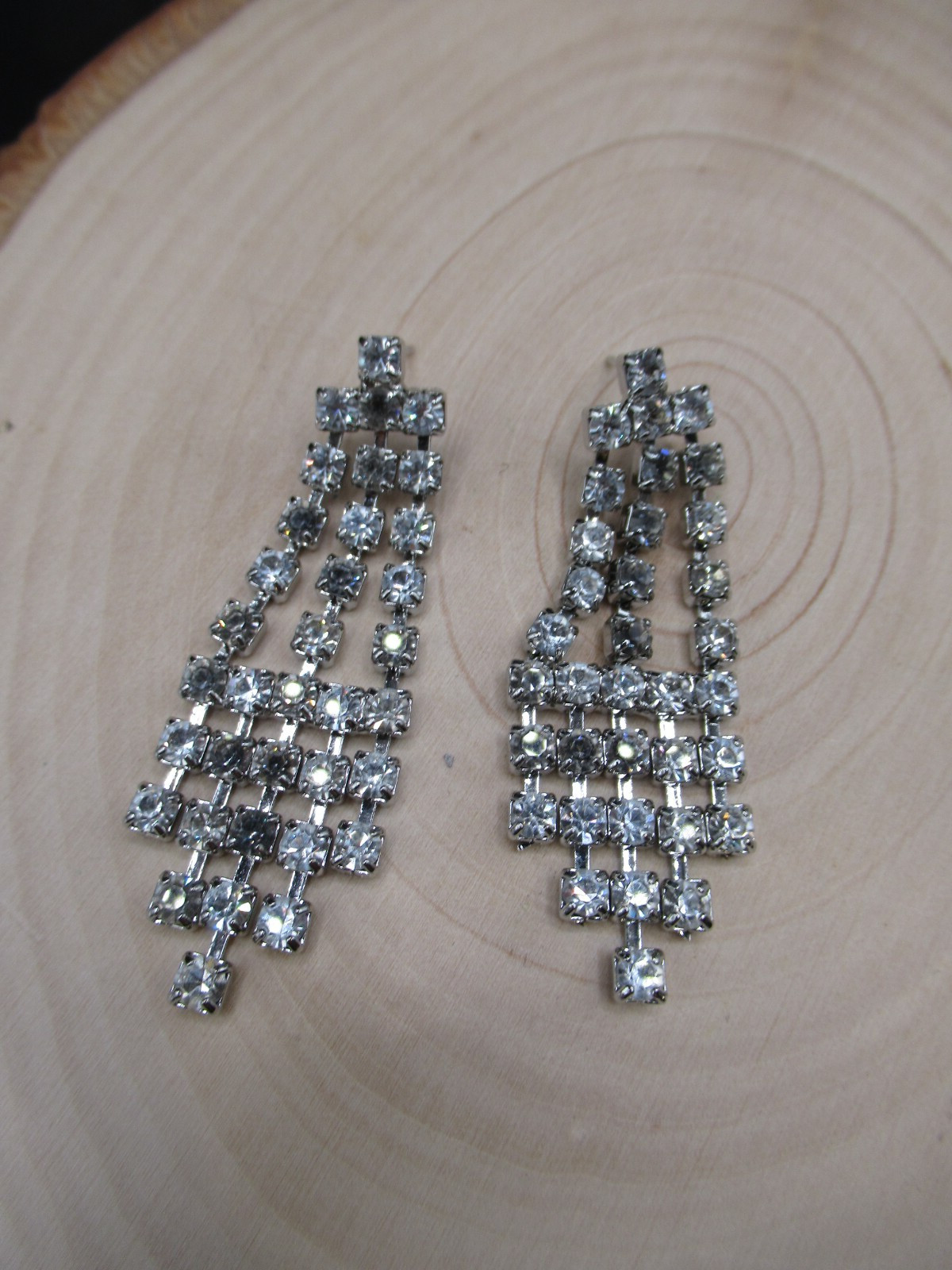 Vintage 1950’s silver clear rhinestone DRAMATIC post earrings angled dangling