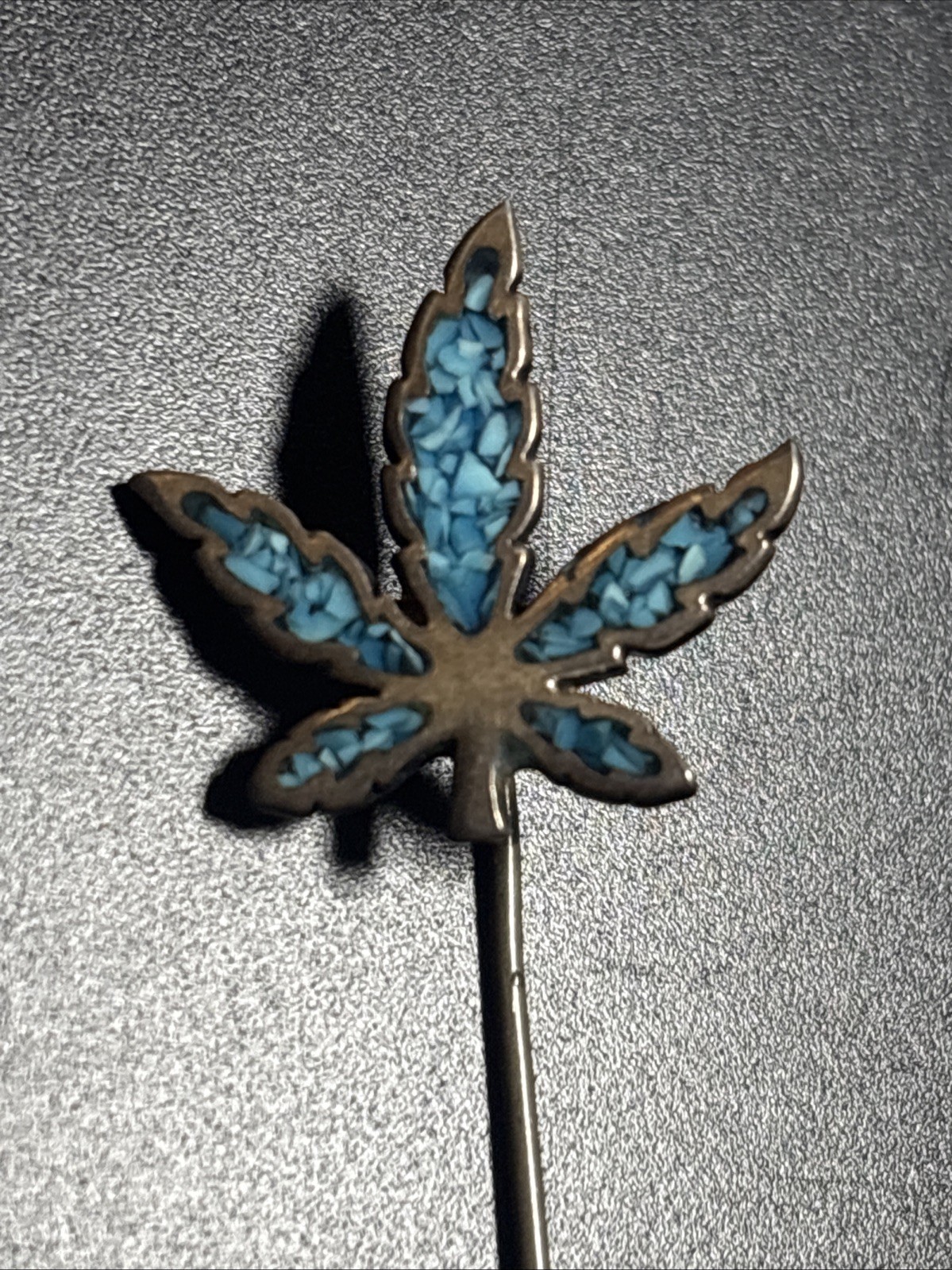 Vintage Silver Tone Leaf Stick Pin Turquoise Chip Inlay Lapel Hat Pin