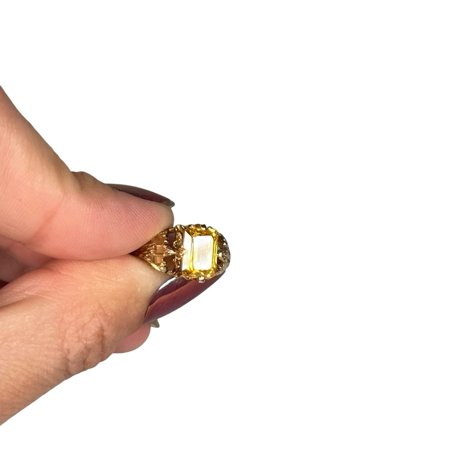 Vintage Art Deco Ring 10 K Yellow Gold & Emerald Cut Yellow Crystal CZ Sapphire