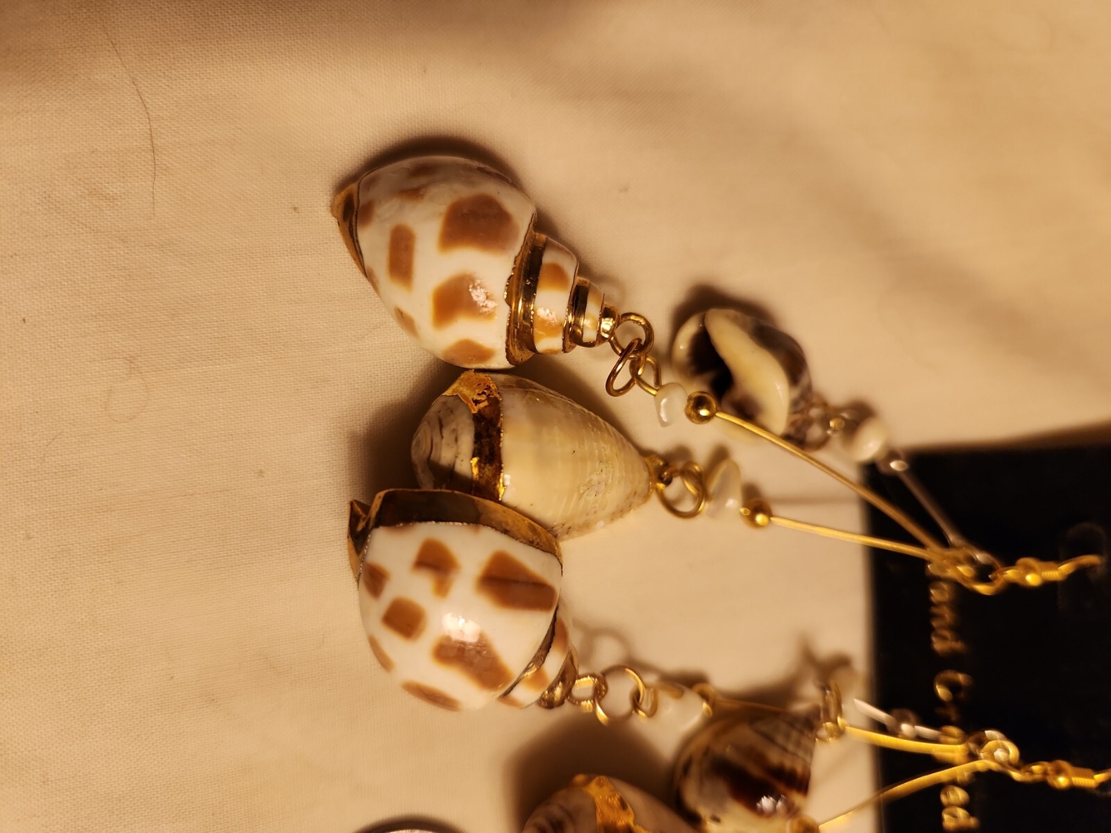 Vtg Sea shell gold trim foil natural estate Dangle Earrings 4″ Jewelry Lot of 2