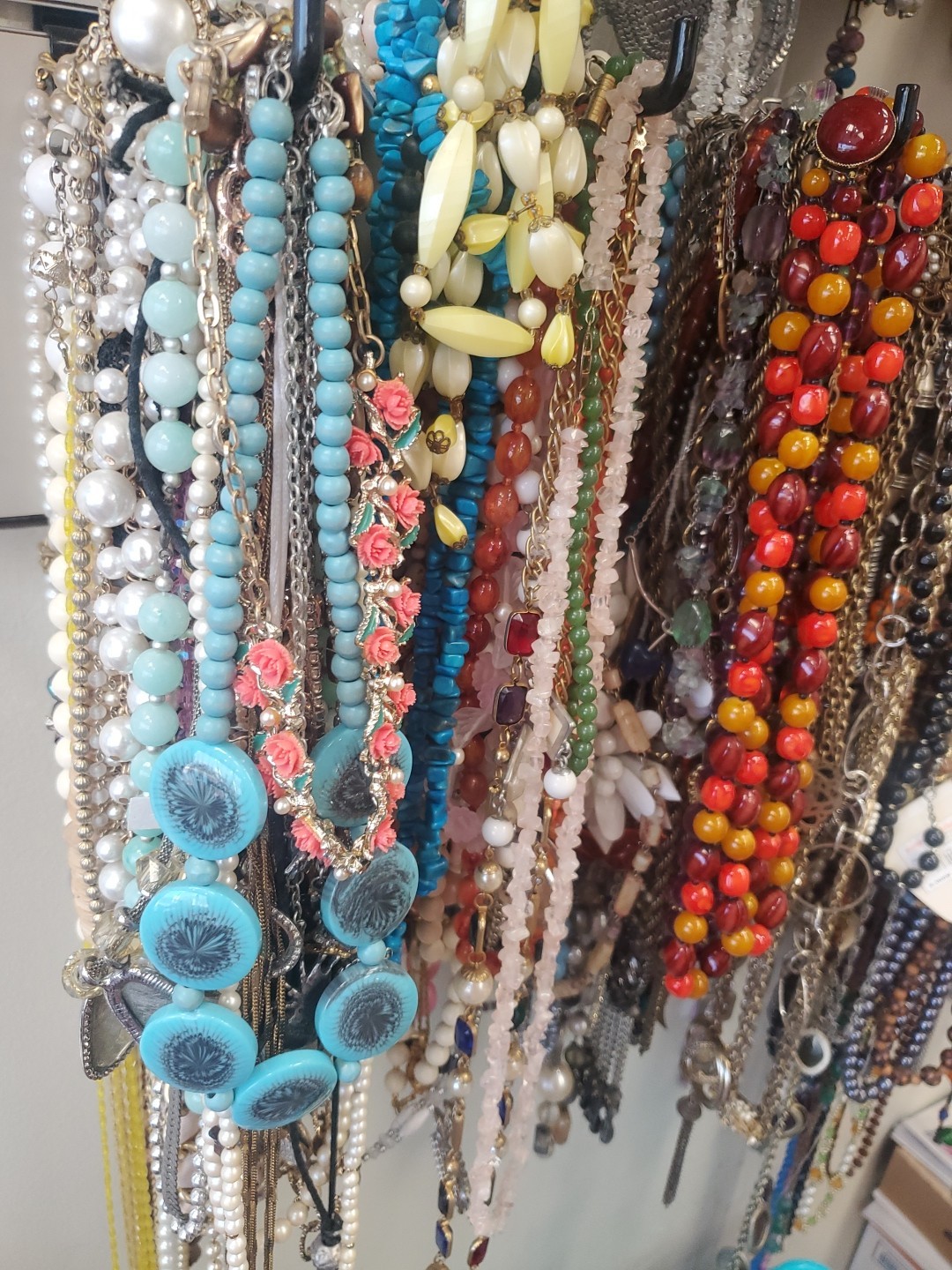 1/2 Pound Vintage To Modern FASHION JEWELRY Lot All Wearable!! READ DESCRIPTION