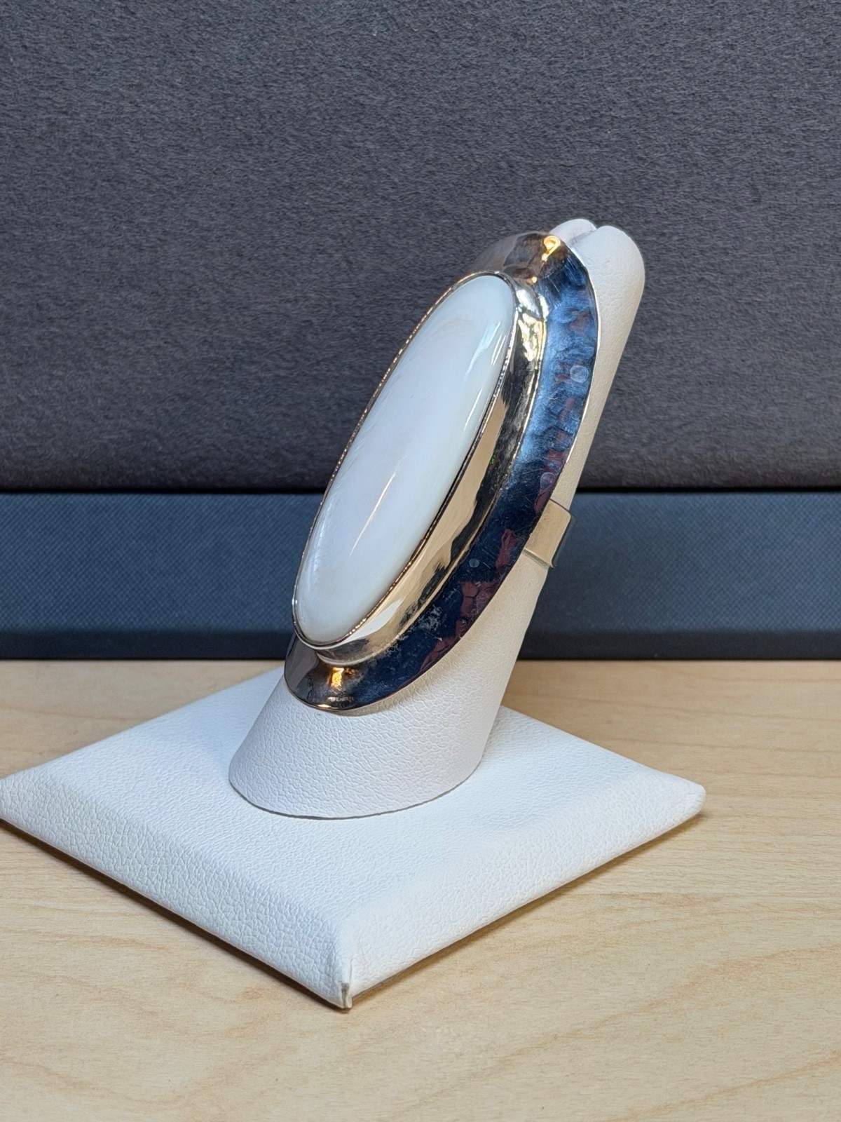 DOMINIQUE DINOUART DDD Mexico 925 Silver Mother of Pearl Elongated Ring Sz 7 NEW