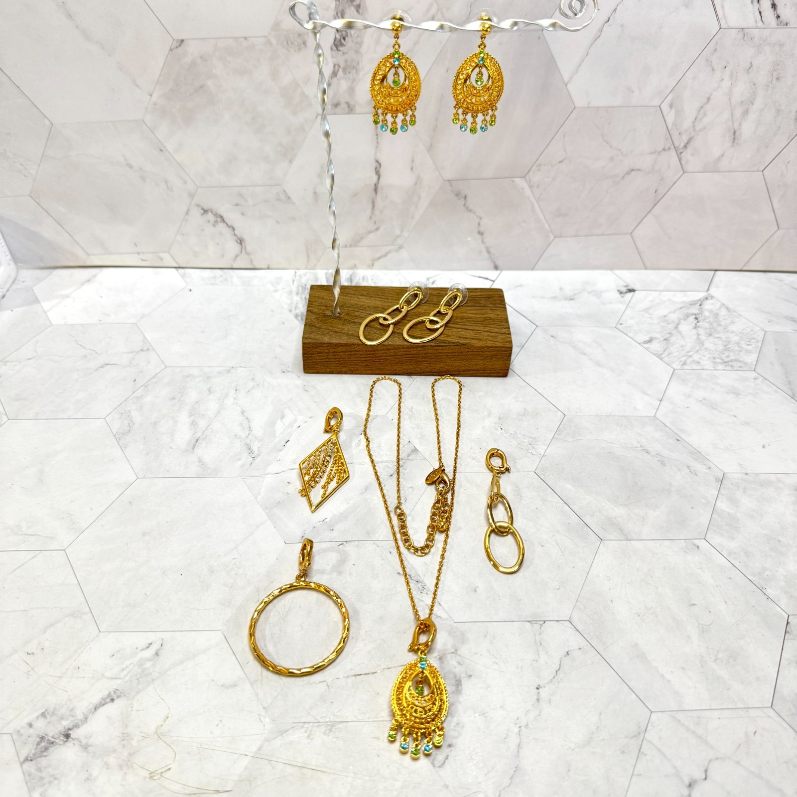 Vtg Joan Rivers Classics Collection Necklace Earrings Interchangeable Gold Tone