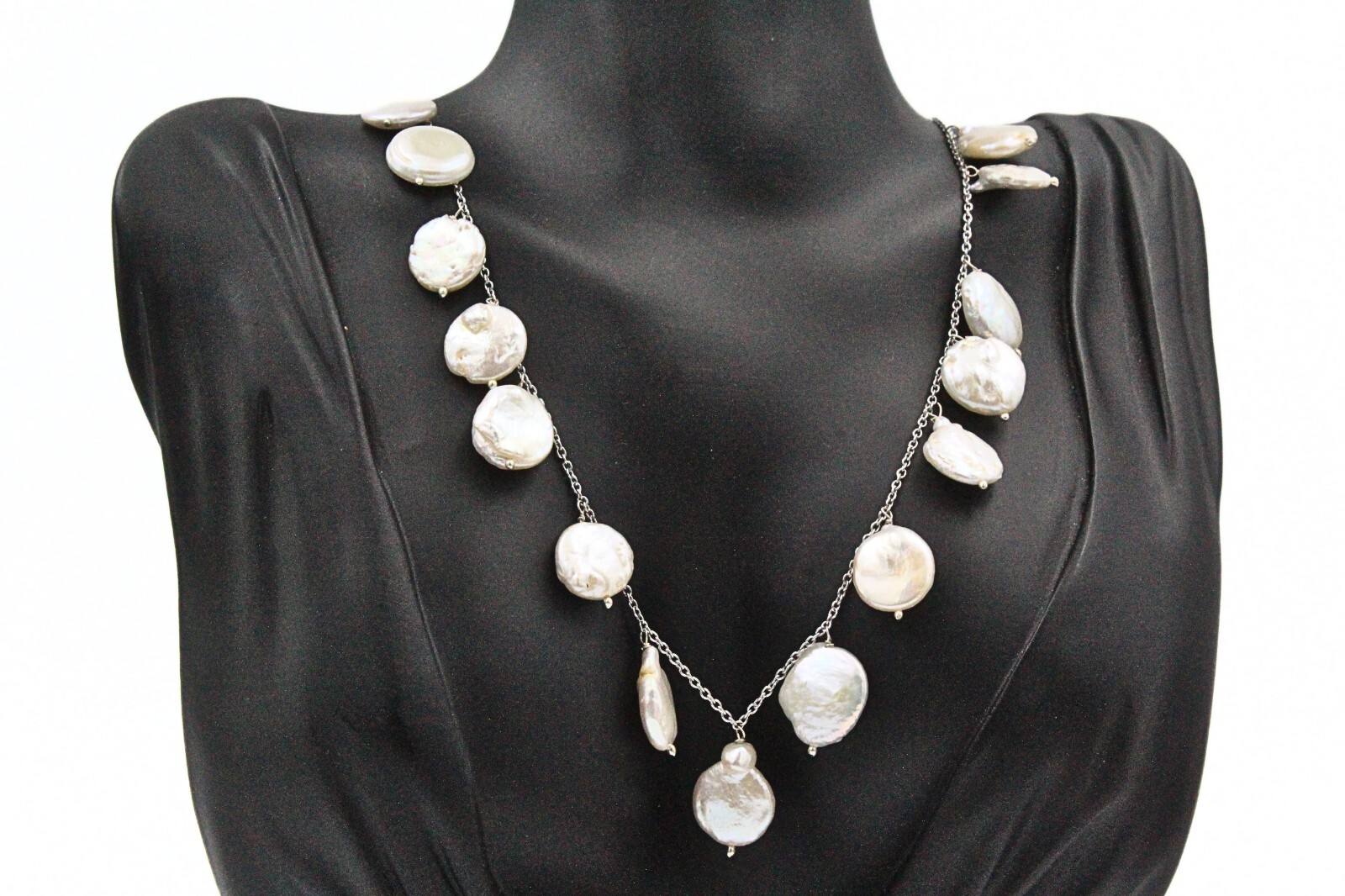 Classic HSN Freshwater Pearl Dangle Station Necklace