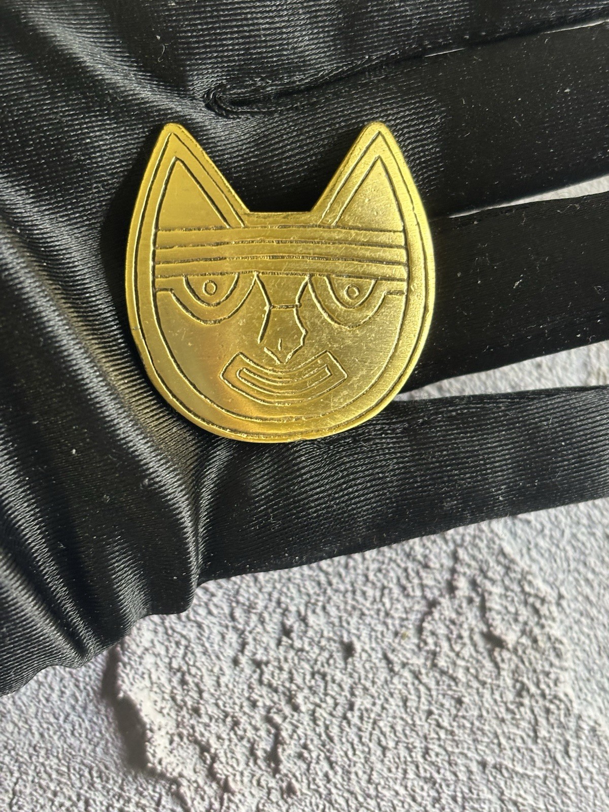 Vtg Pre-Columbian Cat Face Peru Pin Brooch Gato Alva Studios LAM Lowe Art Museum