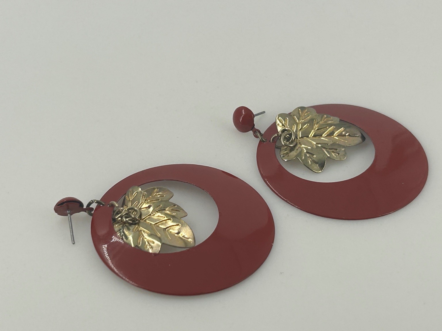 Vintage Dangle Drop Earrings Gold Tone Metal Red Enamel Leaf Charm