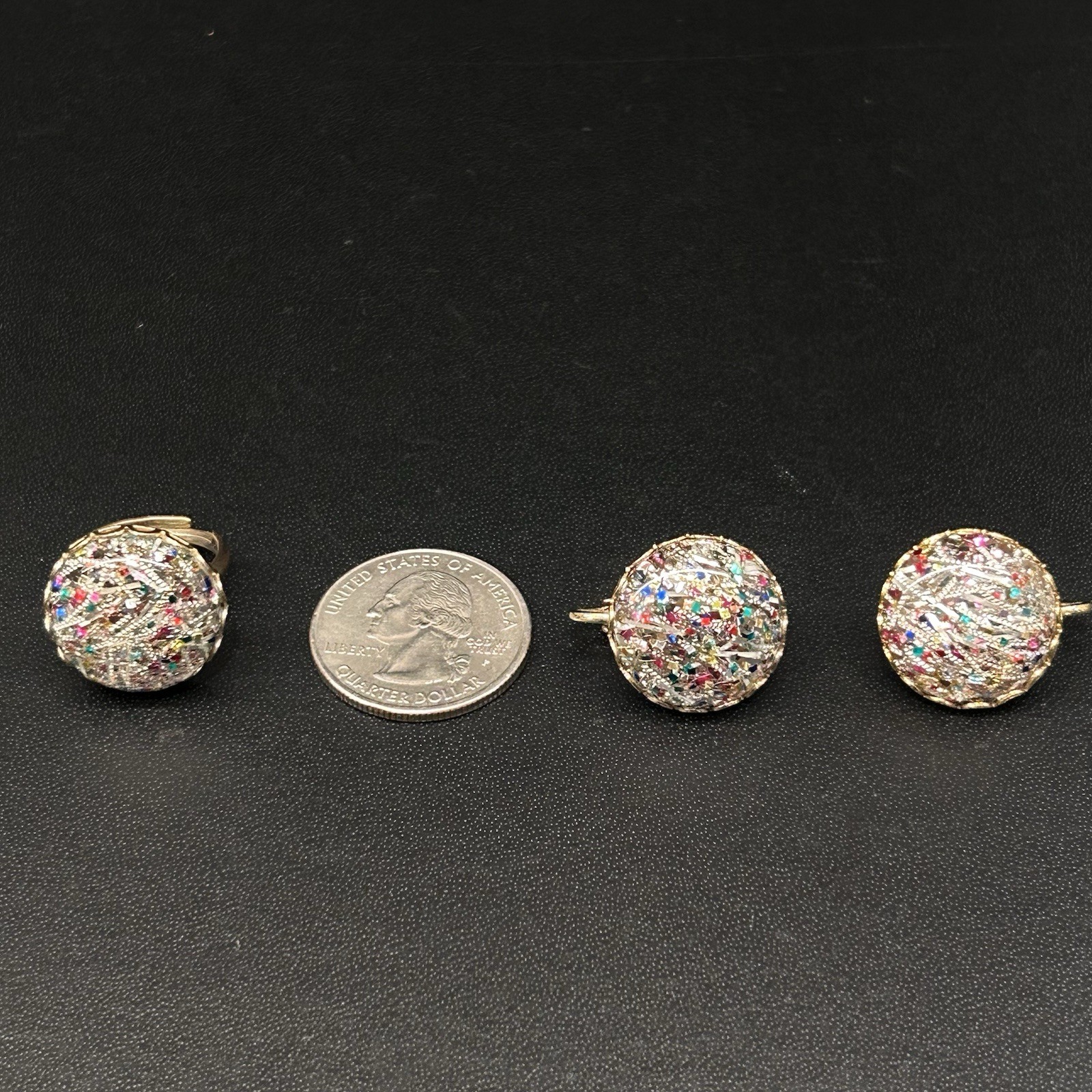SARAH COVENTRY Multicolor Confetti Adjustable Ring w/ Matching Clip On Earrings