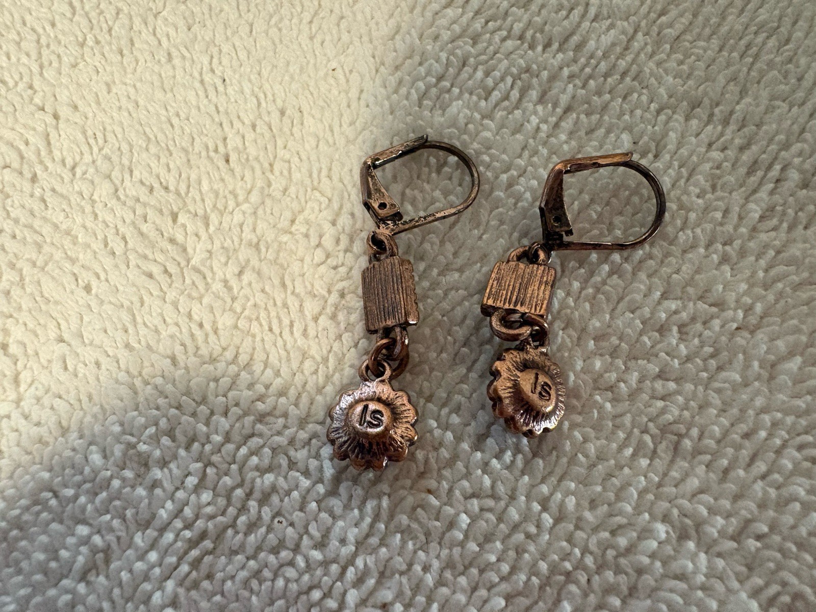 Vtg Lia Sophia Demure Coppertone Necklace & Earring Set