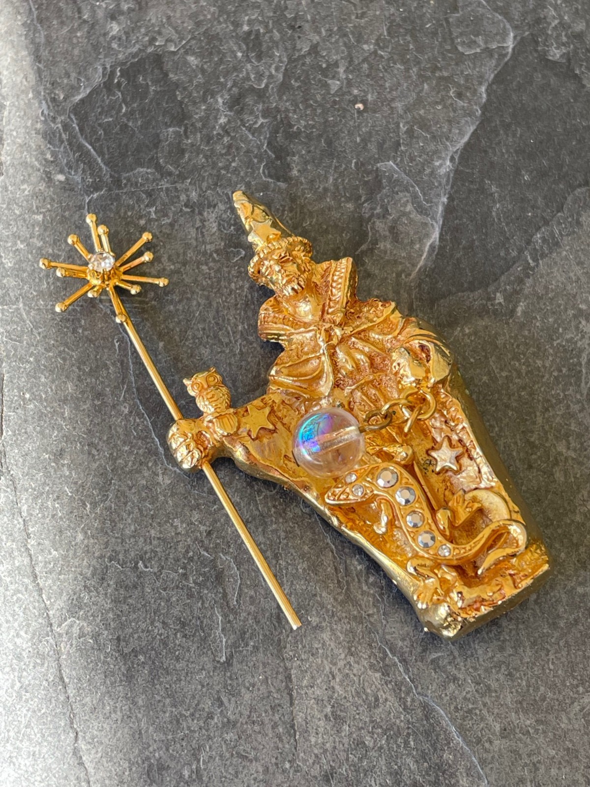 KIRKS FOLLY Vintage Whimsical Wizard Brooch With Dangling Glass SIGNED Vtg