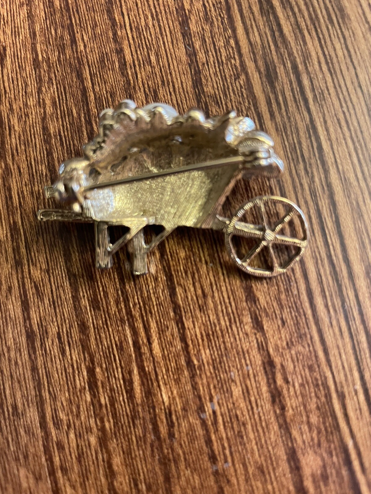 Vintage Porcelain Rose Wheelbarrow Brooch Pin Gold Tone