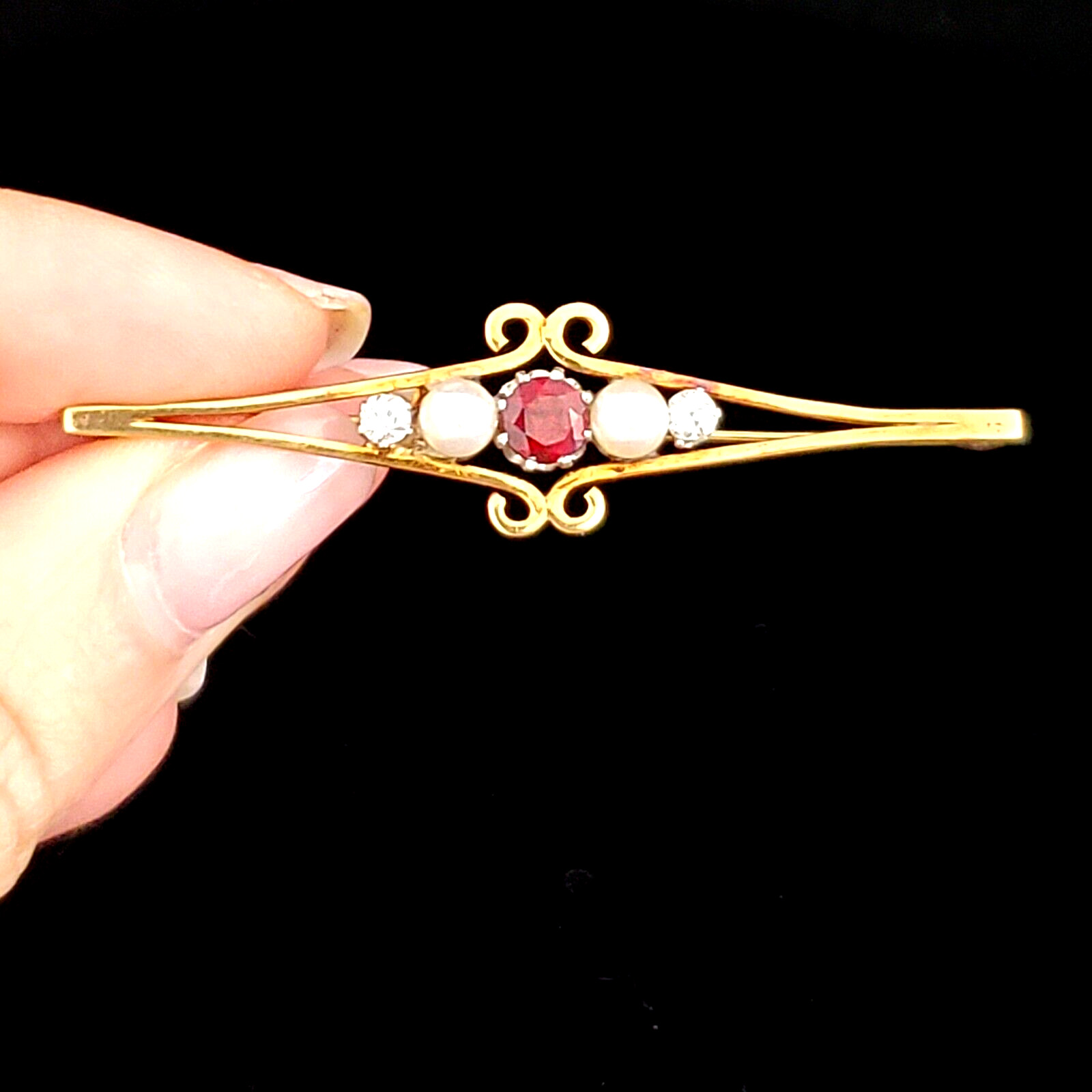 Antique Garnet Old European Cut Diamonds Pearls 14k Yellow Gold Brooch Pin 4.9g