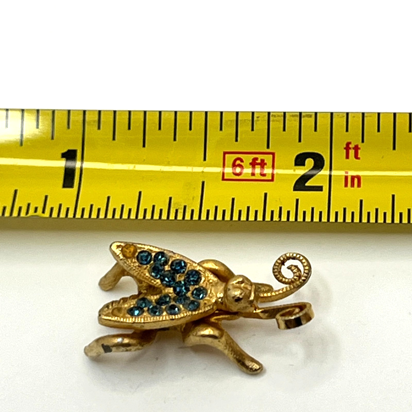 Insect Bee Fly Bug with Rhinestones Brass Lapel Hat Vest Pin