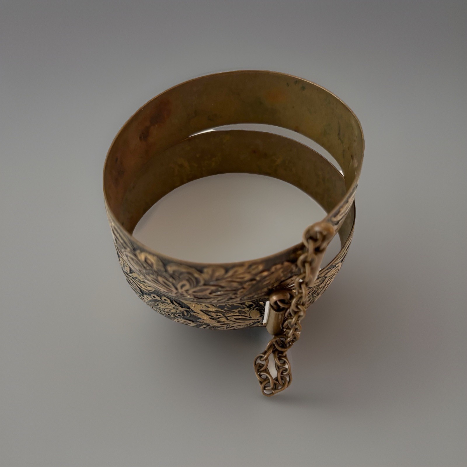 PAIR – Victorian Brass Bracelets Etched Floral Design Bangle Hinged Together