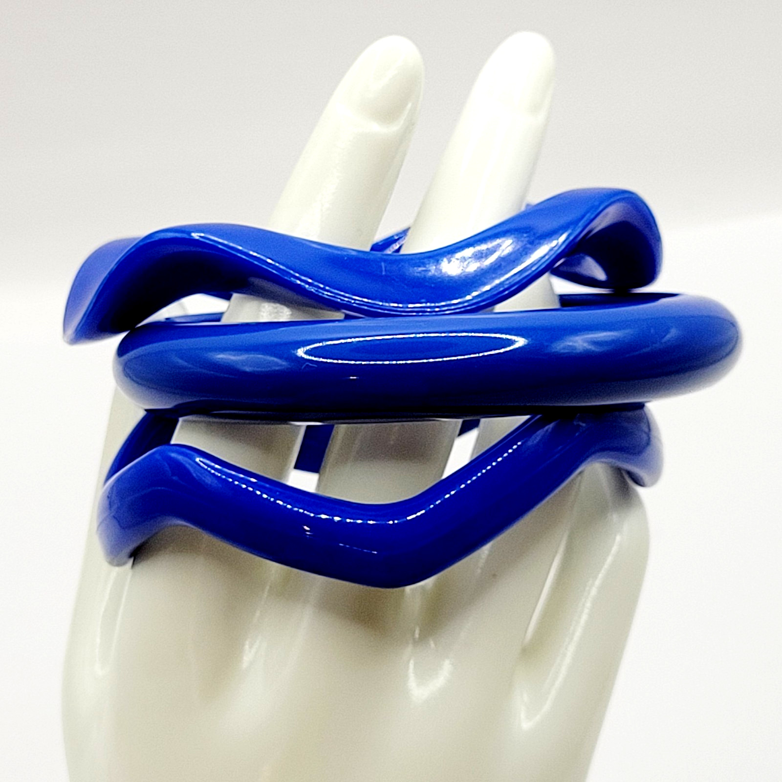 3 Blue Color Different Shape Size Bangle Bracelet Retro Style Vintage 1980s