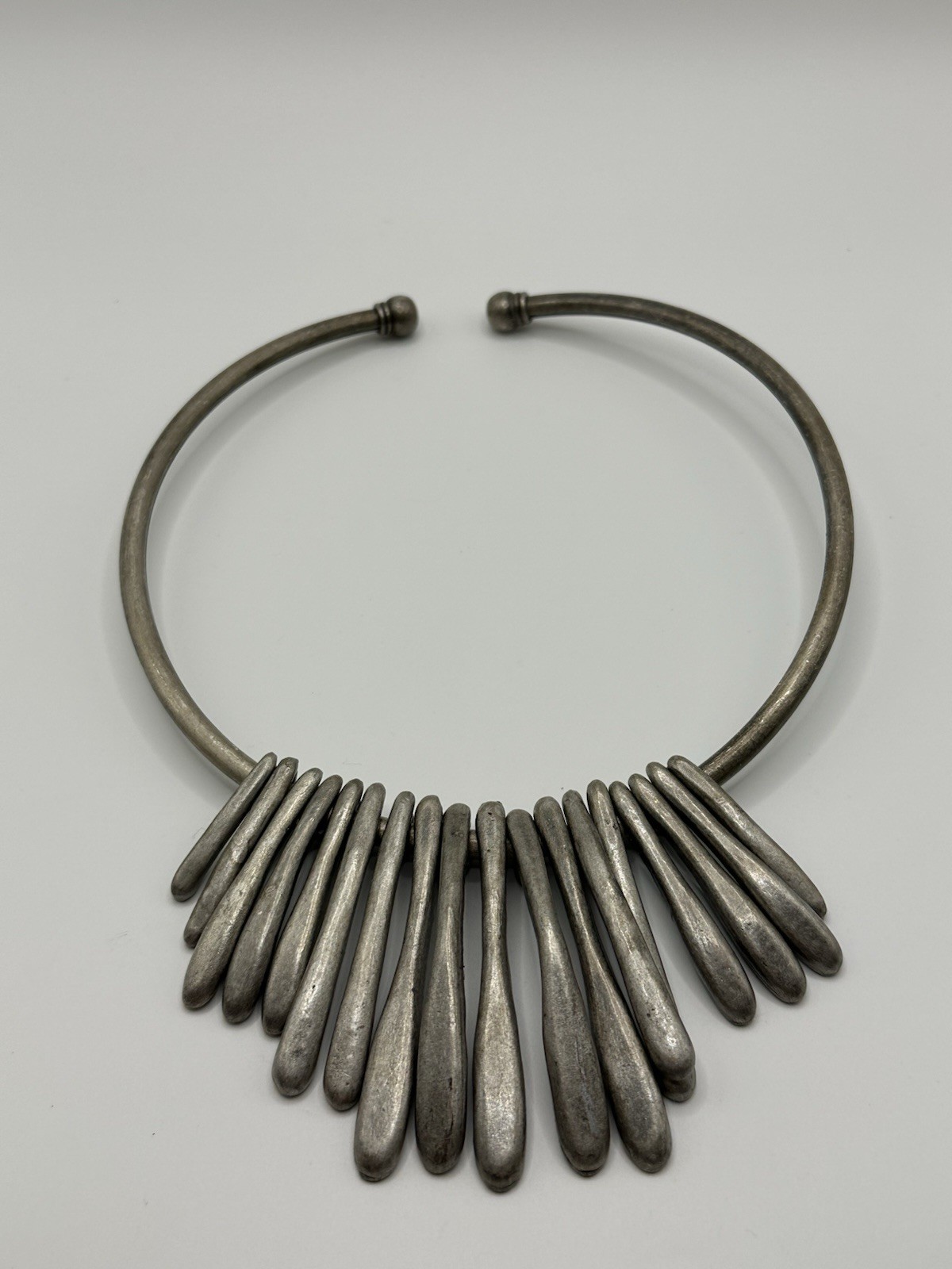 Vintage Retro Metal Spike Bib Choker Necklace 11”