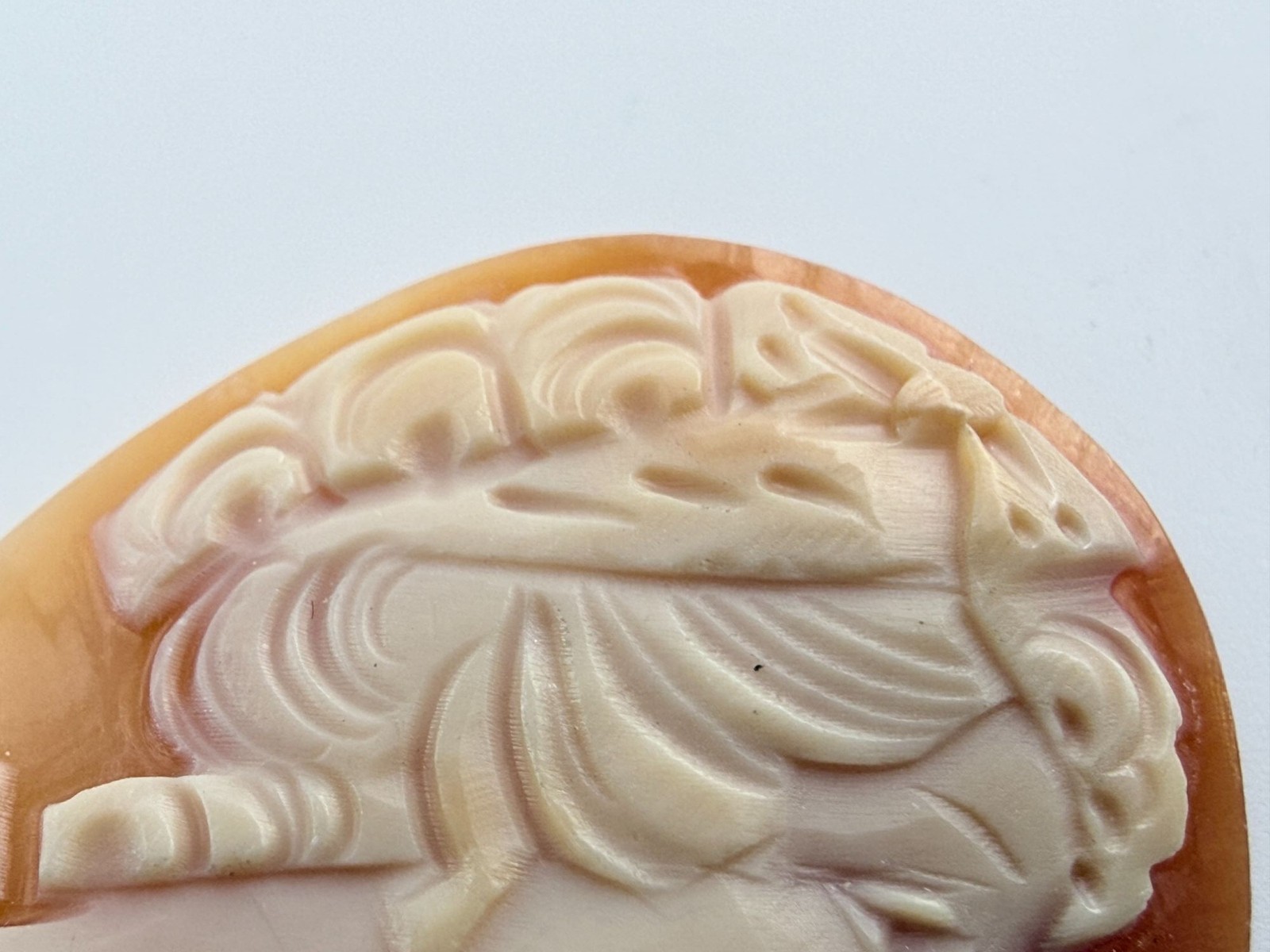 Vintage Loose Hand Carved Shell Cameo Woman Facing Right 1.25 Inch x 1 Inch 3.6g