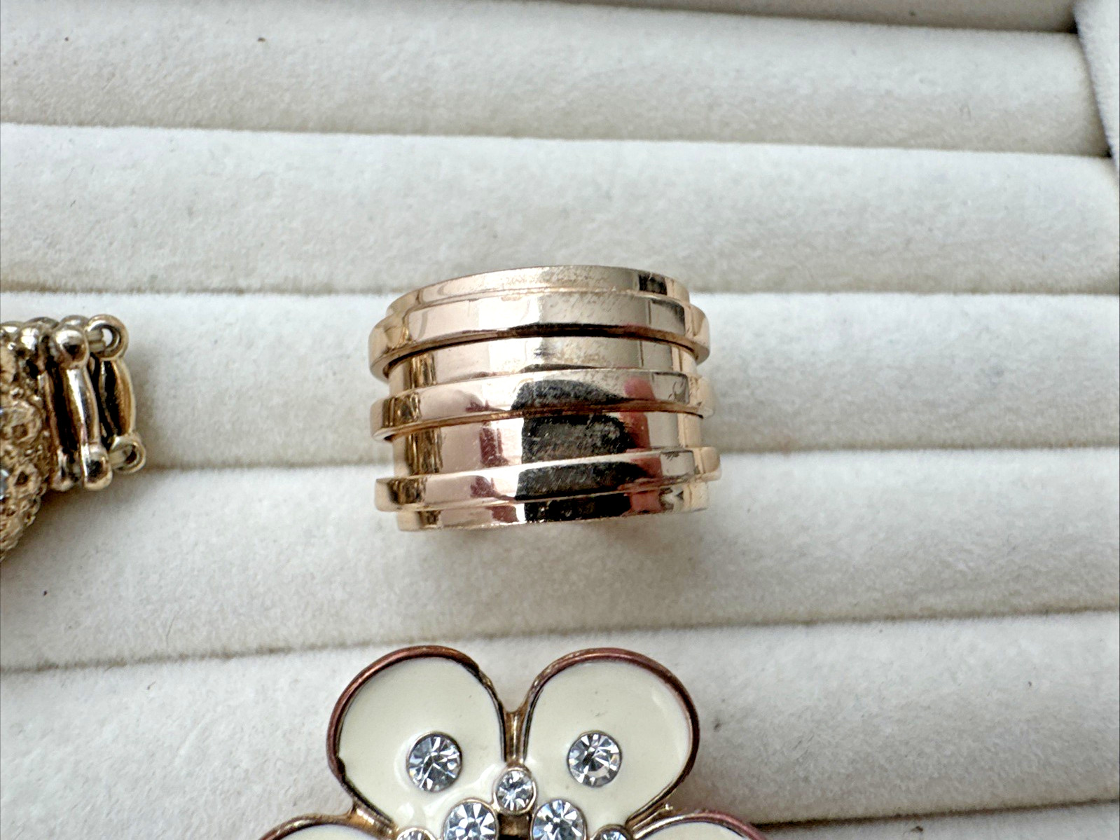 VTG-now Gold RINGS Jewelry Lot Chunky 90s 2000s Y2K boho owl snake flower glitzy