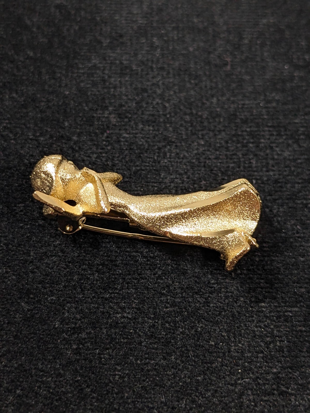 Vintage Praying Angel Pin Gold tone Matte Filigree Brooch Mid Century