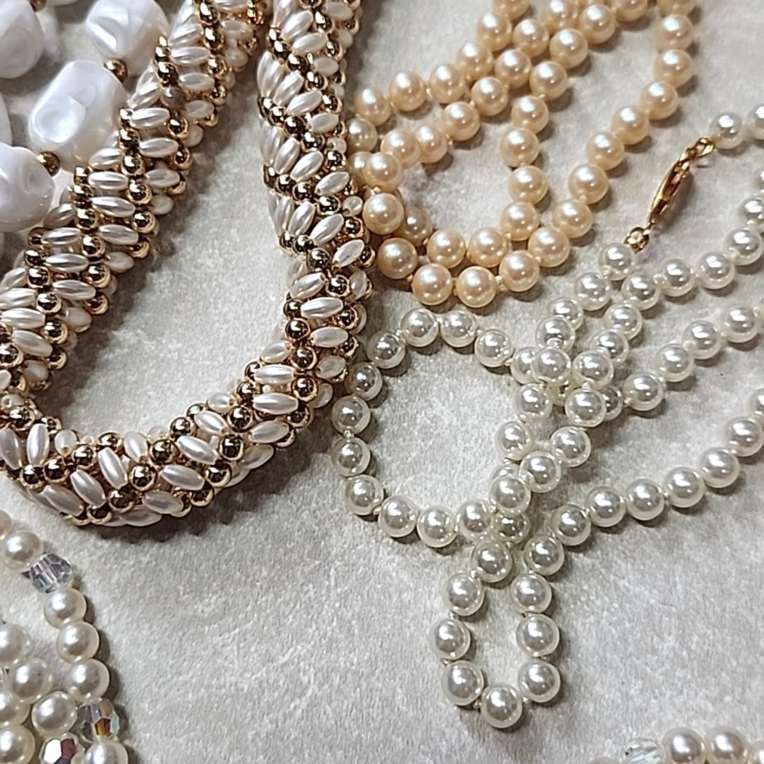 Vintage Faux Pearl Beaded Necklace Lot Bracelets Multicolor Glass Acrylic Layers