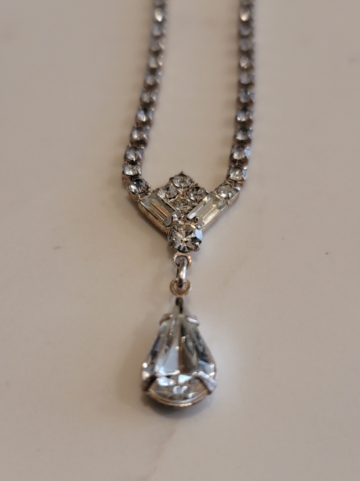 Vintage Rhinestone Necklace Crystal Teardrop Pendant Bridal Formal 16 Inch