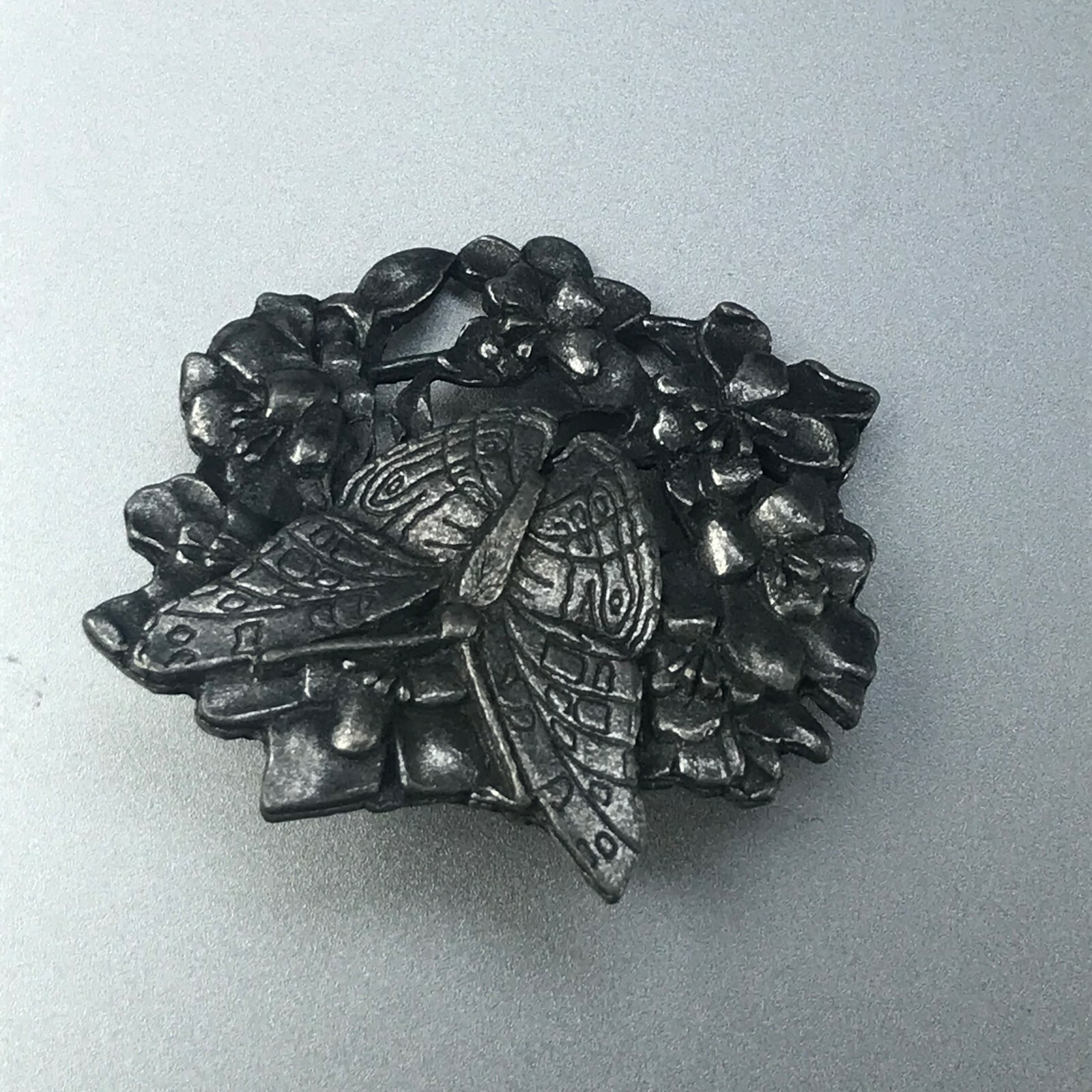 Vintage Small Birds & Blooms Limited Edition Pewter Flower Wreath w Butterfly