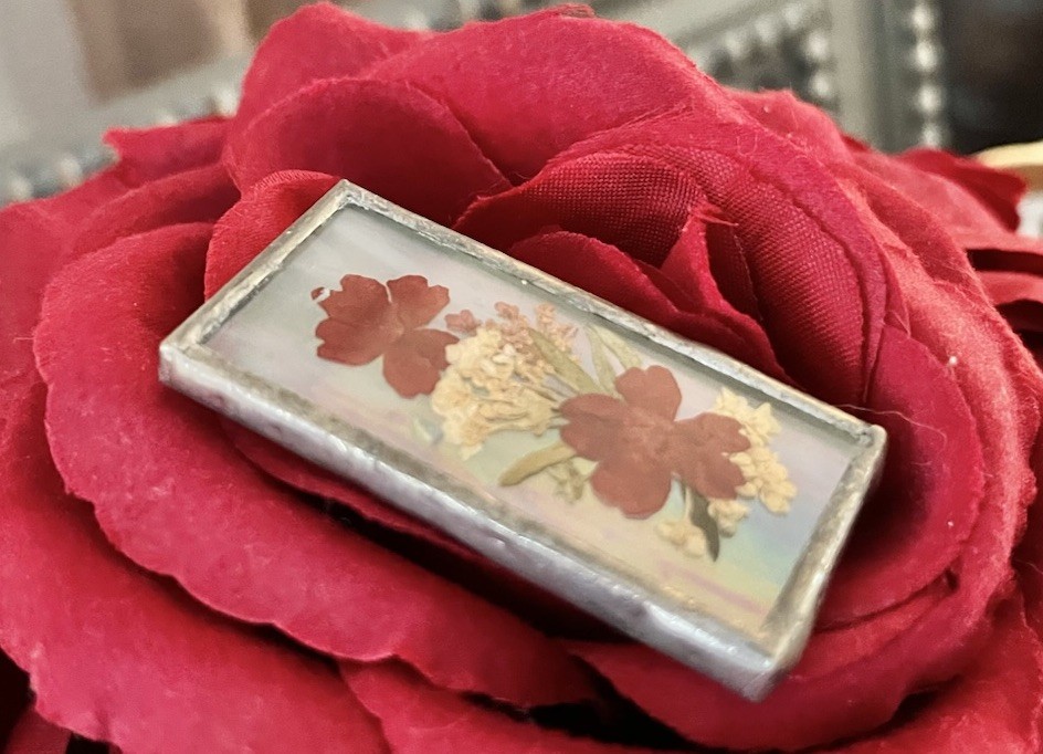 Vintage Handmade Iridescent Glass Pressed Dried Flower Silver 2” Framed Brooch