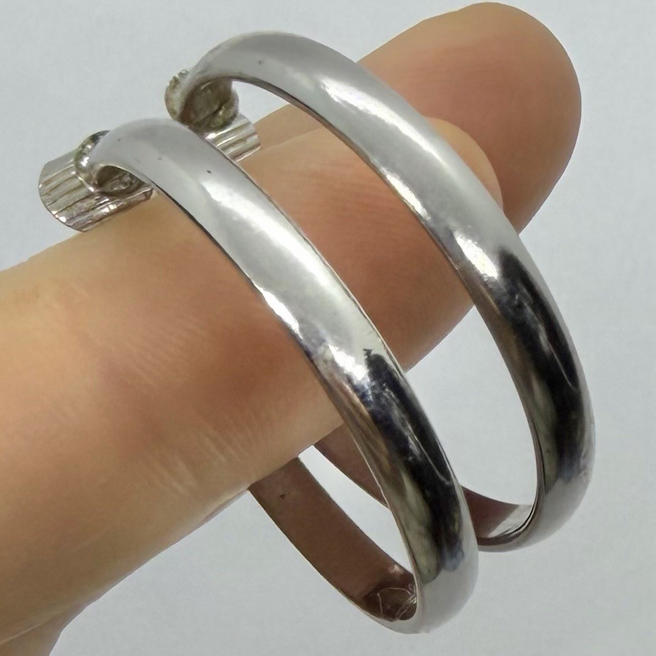 Vtg Large Classic Silvertone Hoop Earrings Clip Full Round Flat Drop Dangle Bold