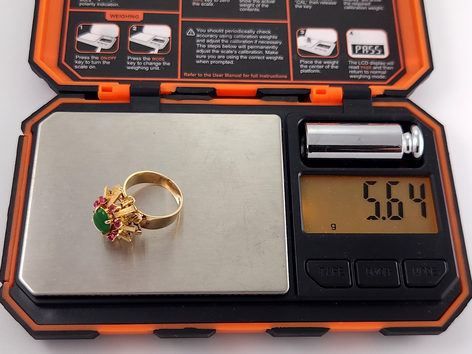 Vtg 14K Yellow Gold Brutalist Jade Ruby Sunburst Cocktail Ring – 5.64g size 5.5