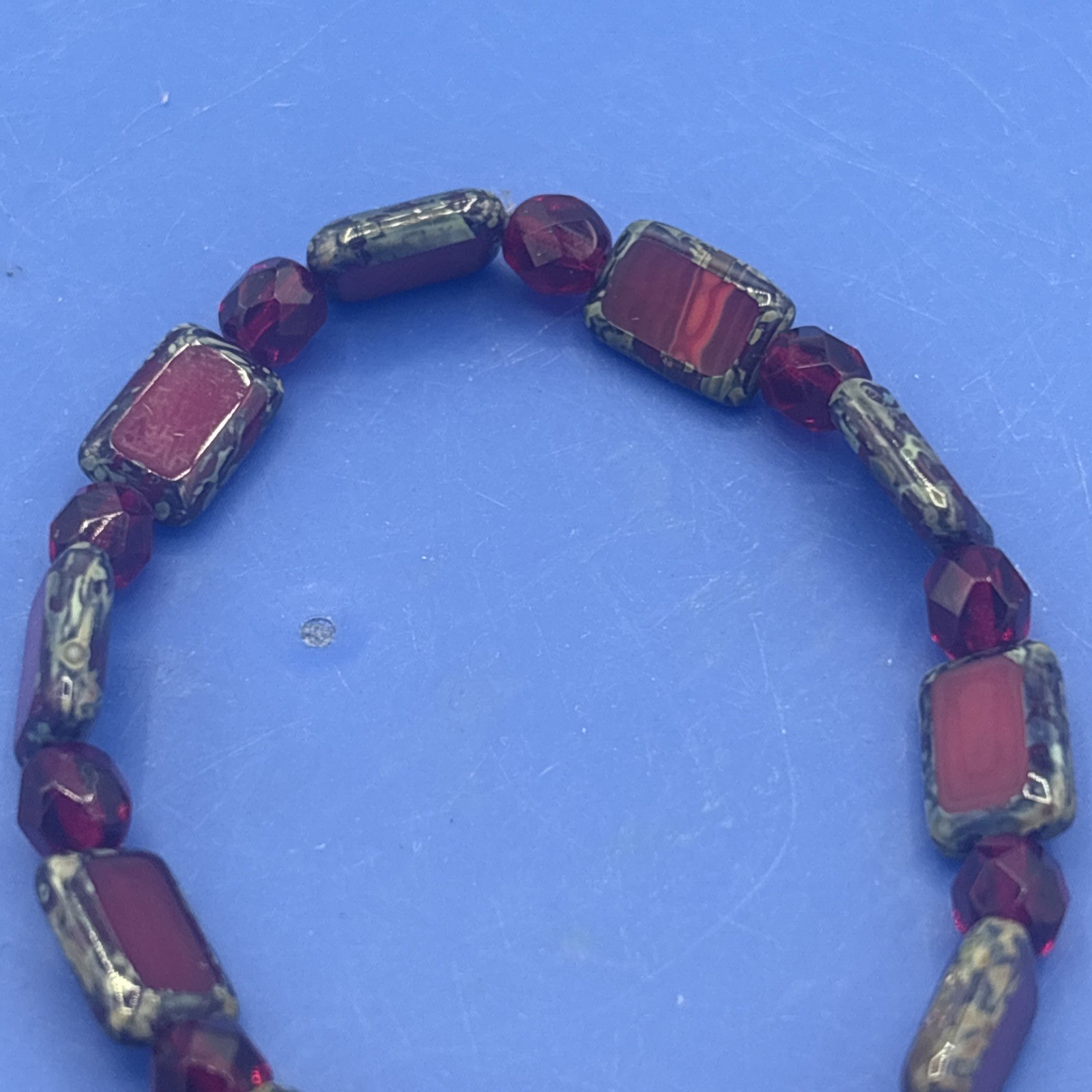 Vtg Red Glass Stretch Bracelet Faceted Beads Painted Earthy Rectangular Accents