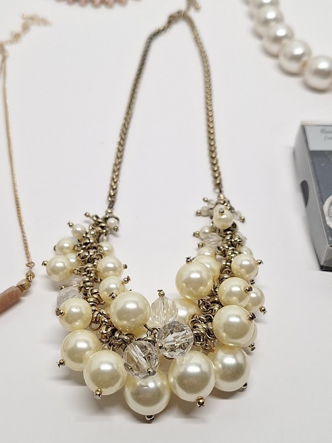 Mixed Lot of Used Costume Jewelry Vintage to Modern Wearable