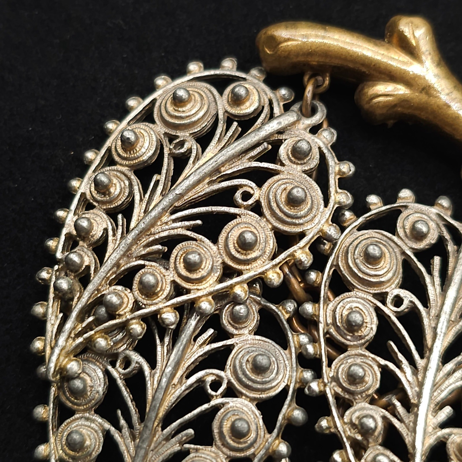 Vintage Filigree Dangle Leaf Brooch Statement Nature Gold & Silver Tone Ornate