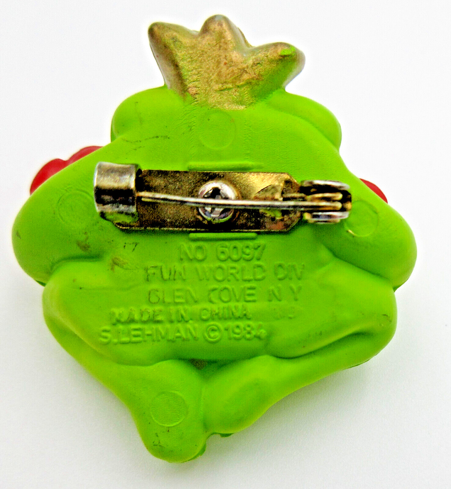 VTG 1980S SIGNED FUN WORLD 1984 green TOAD FROG RED HEART Brooch Gold tone pin