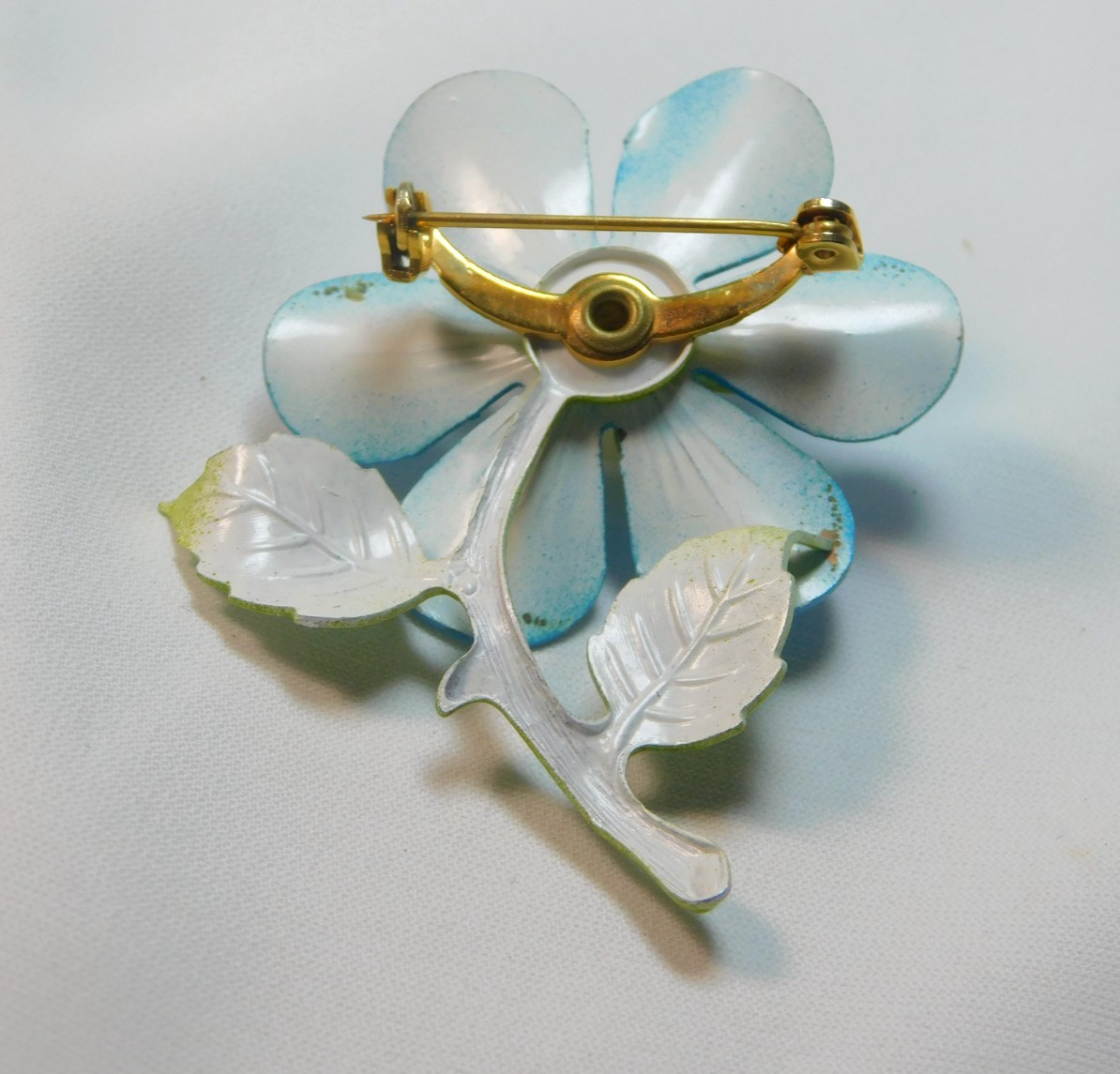 VINTAGE MOD RETRO BLUE ENAMEL METAL FLOWER DAISY BROOCH & EARRING SET✨