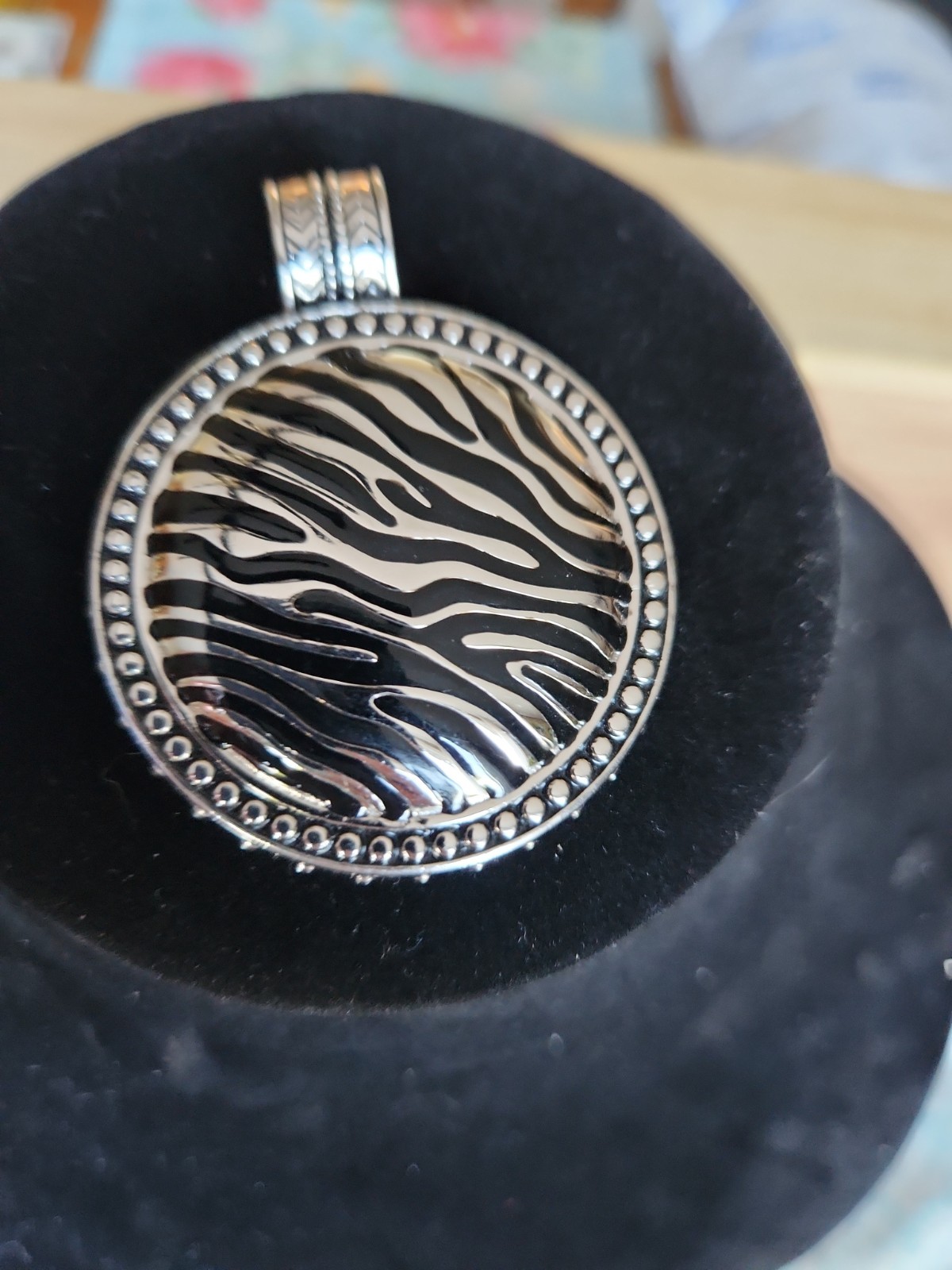 Vintage Premier designs Vintage Silver Tone Zebra Print Pendant With Box