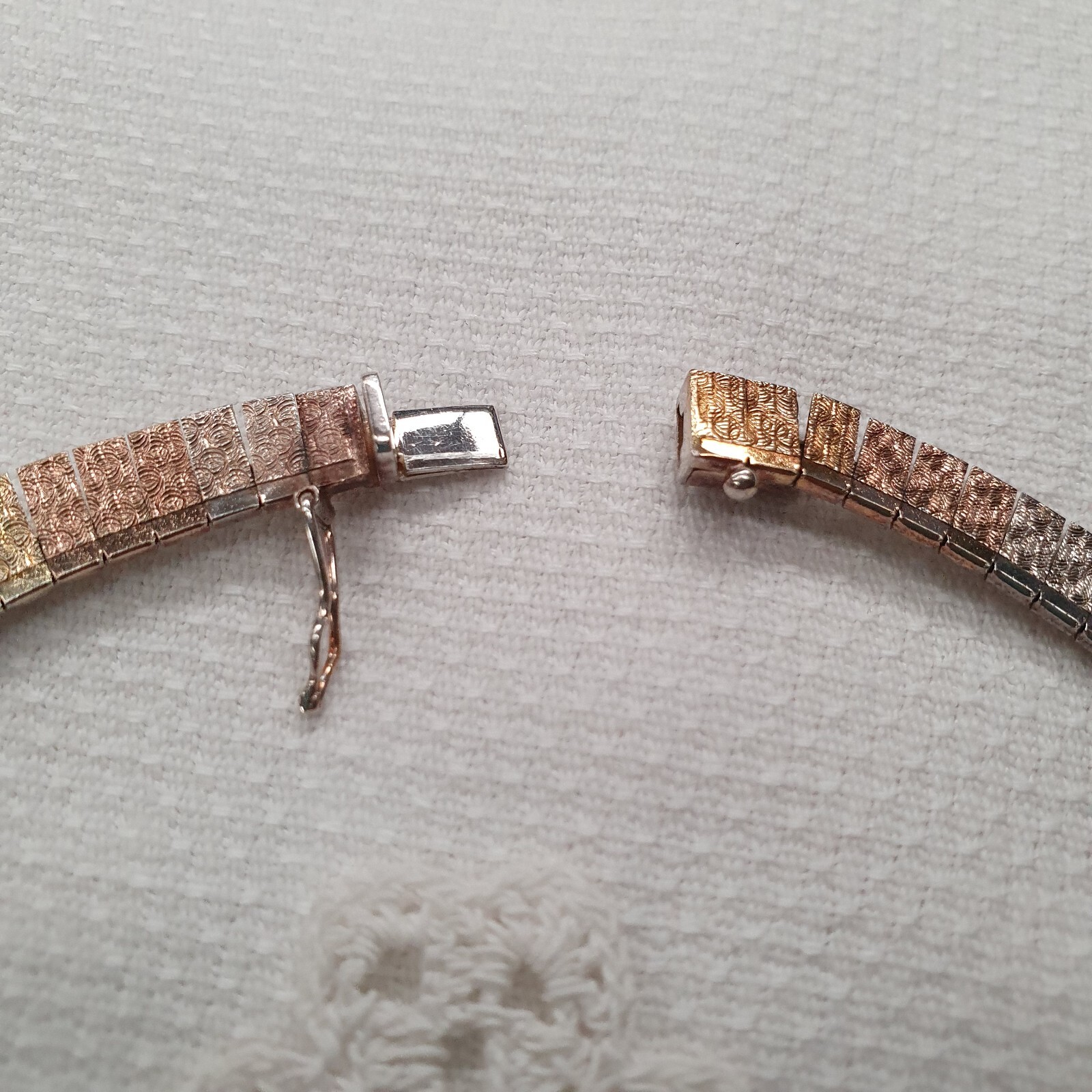 Vintage 3 toned sterling silver, rose and yellow gold plated collar necklace