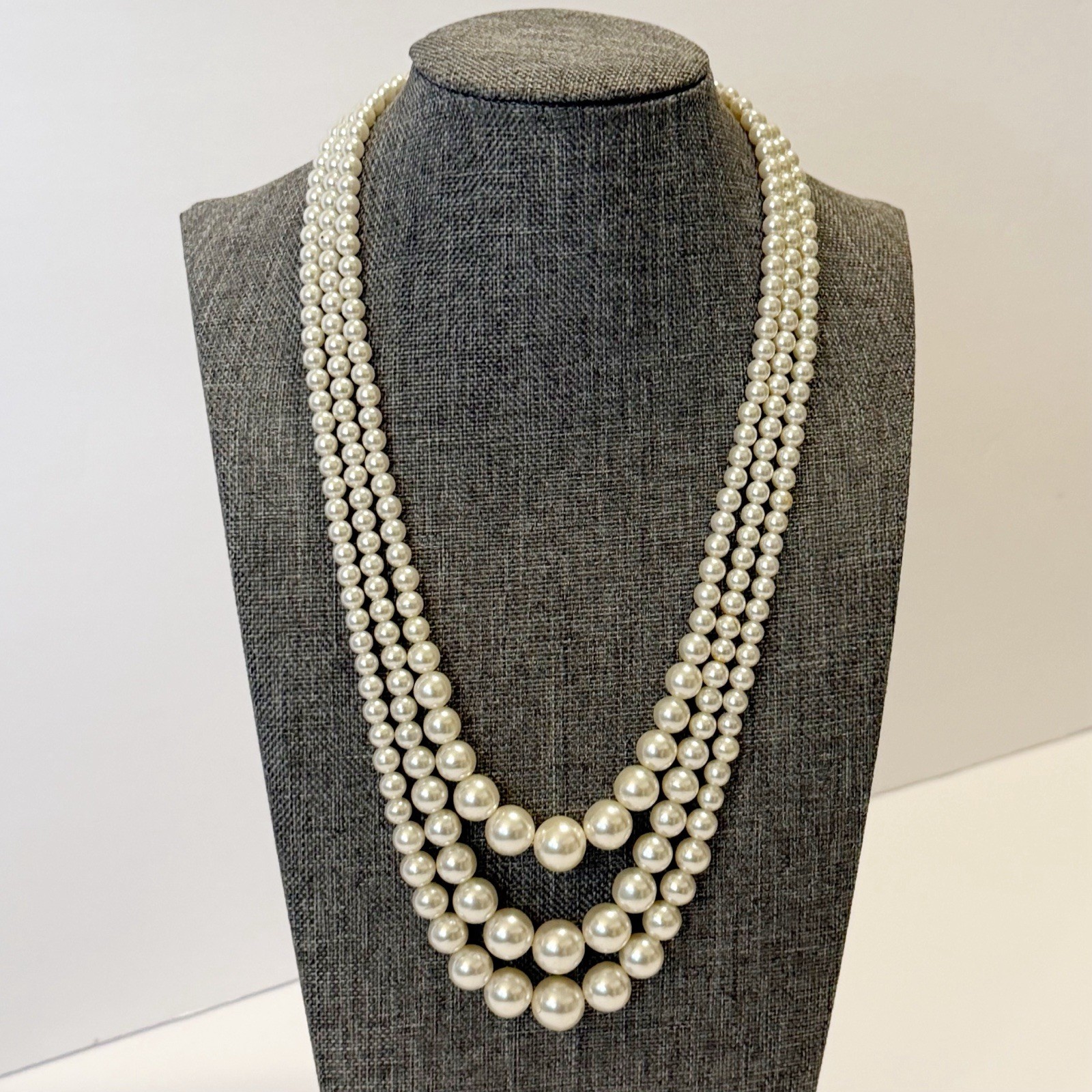 Vintage Sarah Coventry Contessa 5-Strand Faux Pearl Convertible Necklace 1966