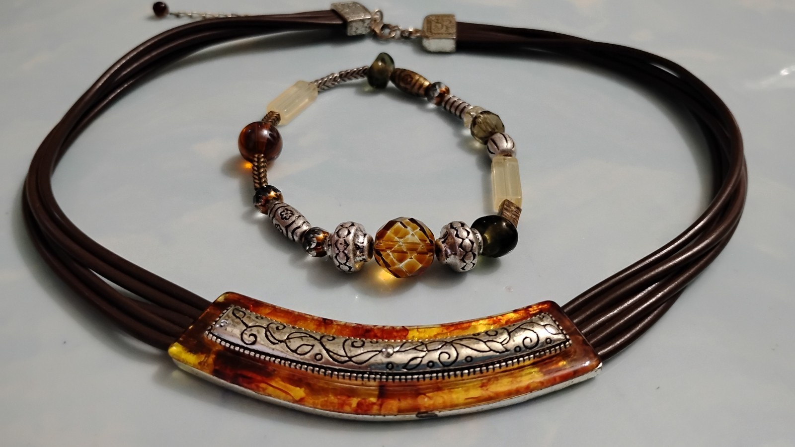 Vtg Statement Choker Necklace & Stretch Beaded Bracelet Set