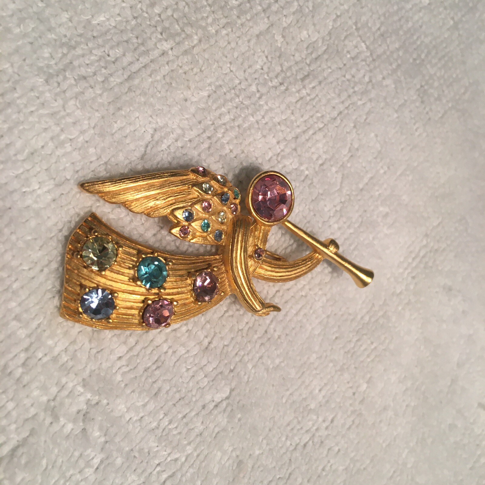 Lovvely Slver Starr Vintage Gold Tone Angel Blowing Horn With Rhinestones