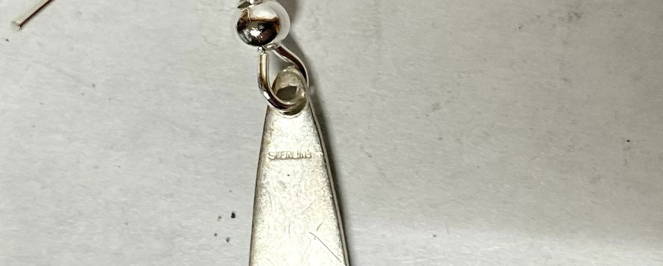 Vintage Lime Green enamel on Silver Teardrop Dangle Pierced Earrings- 1″ long