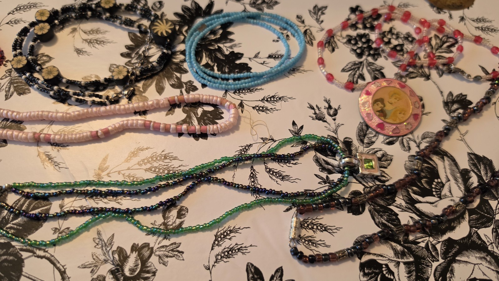 10 Vintage-Now Seed Bead Necklaces. Pink, Brown, White, Green & Lavender