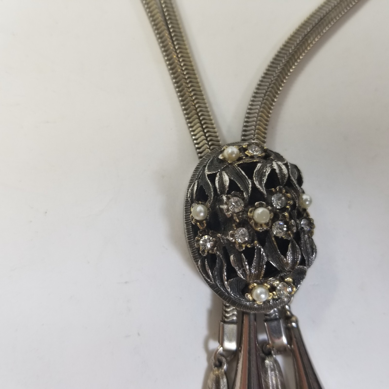 Vintage Silver Tone Rhinestone Oval Slide Pendant Necklace Lariat Bolo