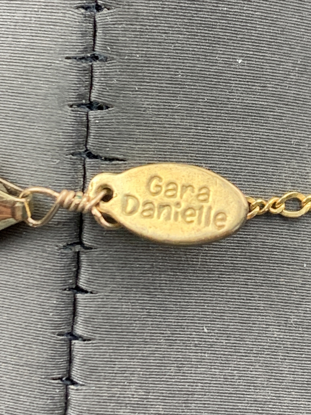vintage GARA DANIELLE august birthstone 14k GF peridot GEMSTONE flower necklace