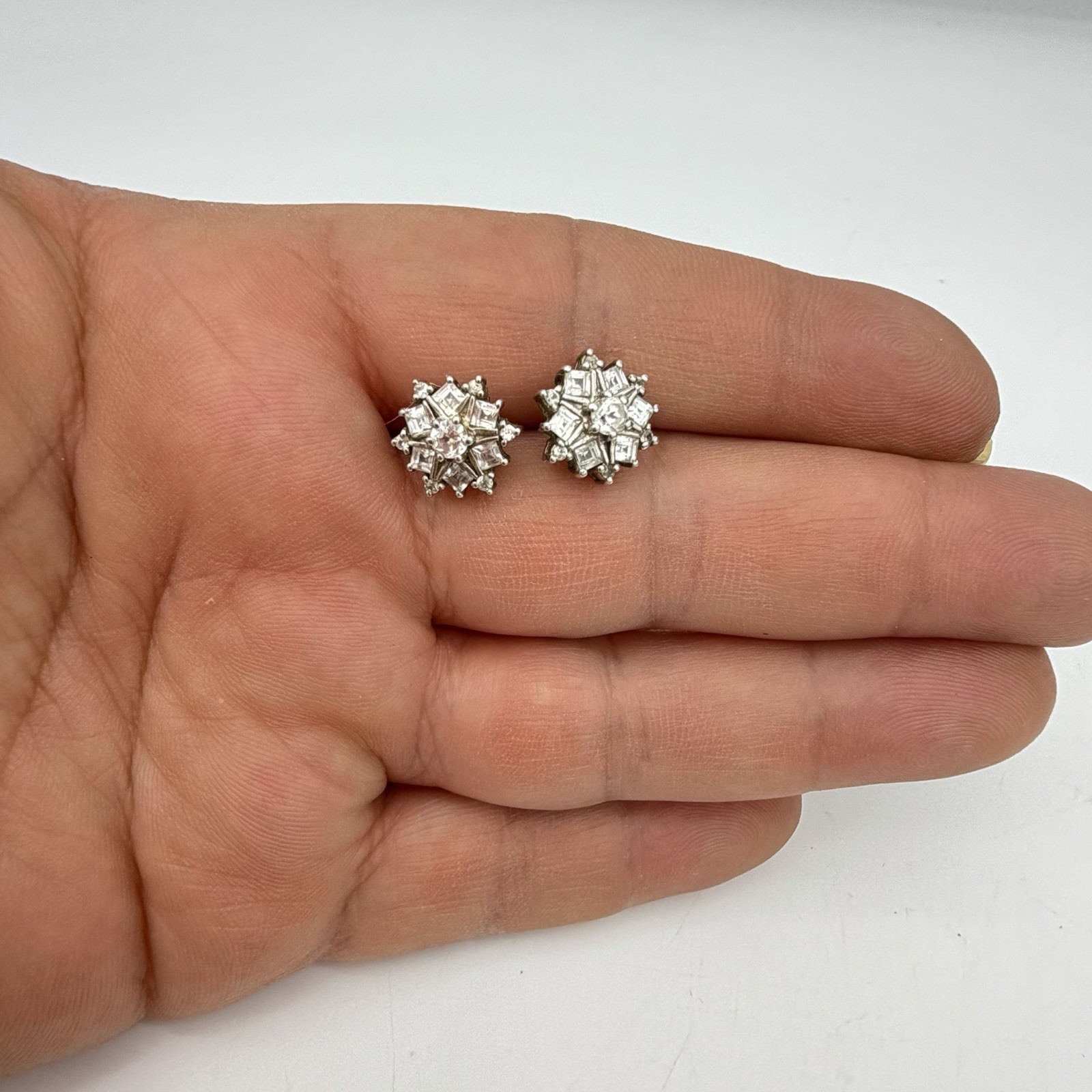 Vtg HSN Sterling Silver White Topaz Earrings Bezel Set Snowflake Starburst STS