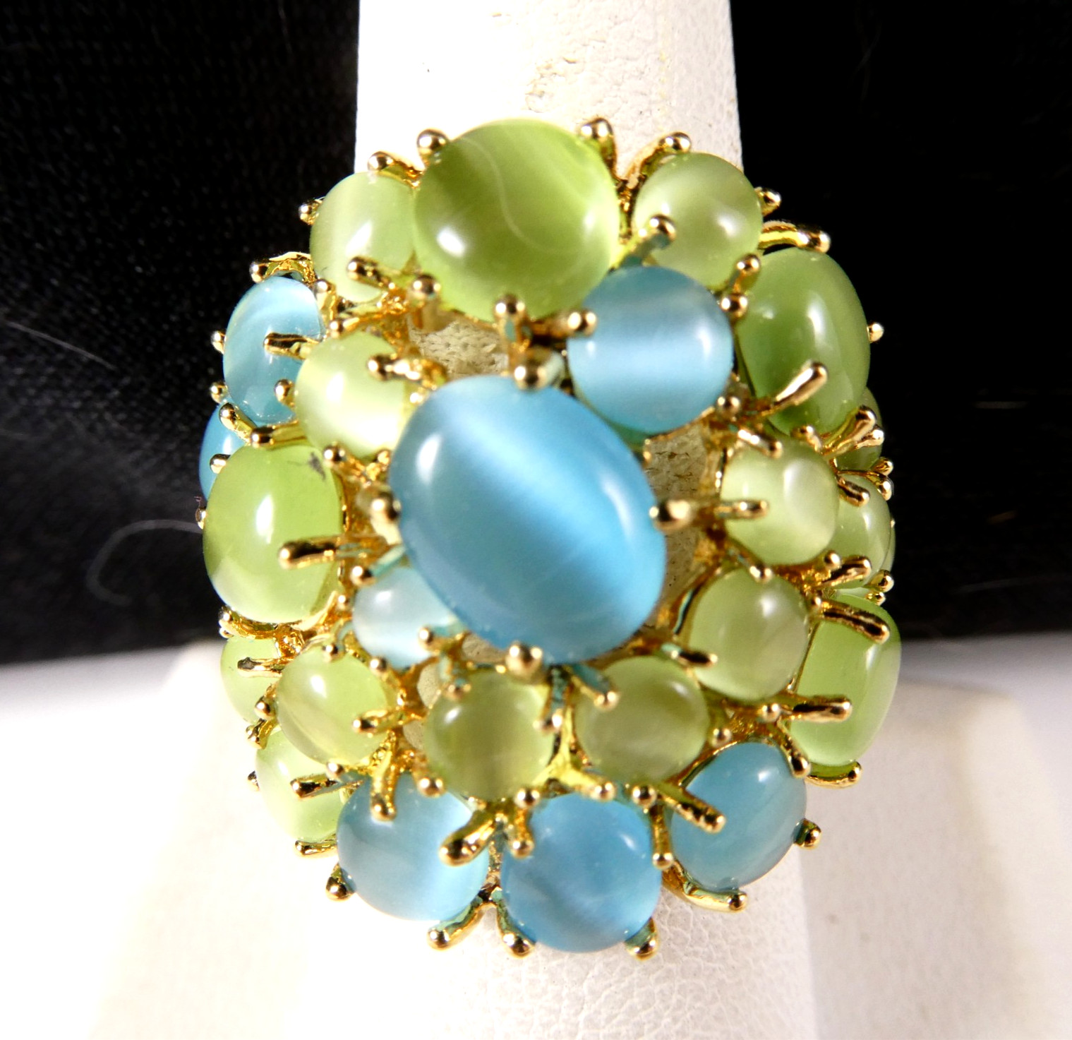 Pretty Blue & Lime Green Cocktail Ring Size 8 Moonstone Cabochons Gold Tone