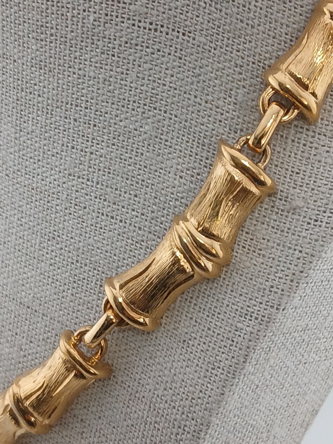 MONET 1980s Gold Plated Bamboo Chain Link Chocker Necklace