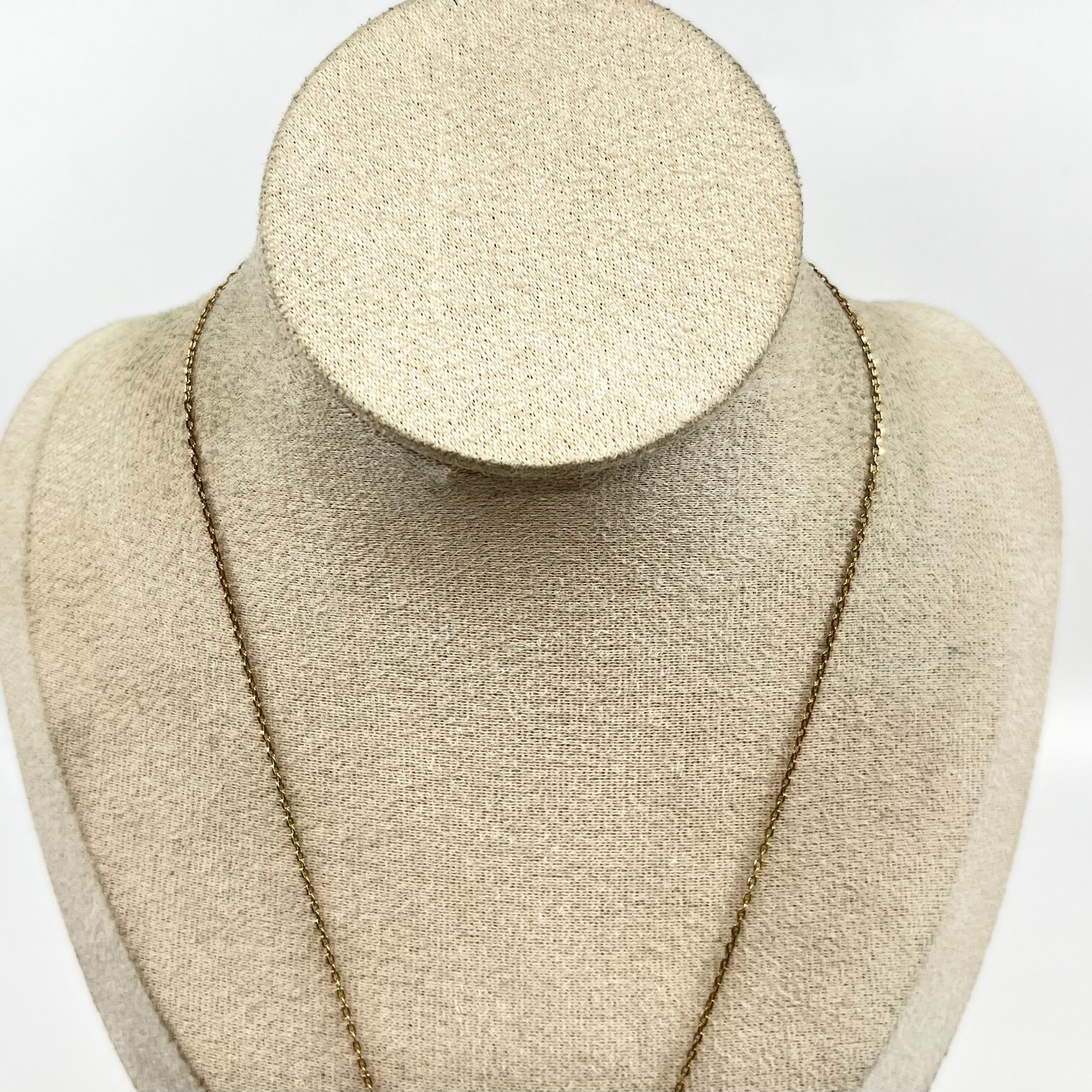 Vintage Y2K Chico’s Gold Tone Interlocking Circle Link Chain Minimalist Necklace