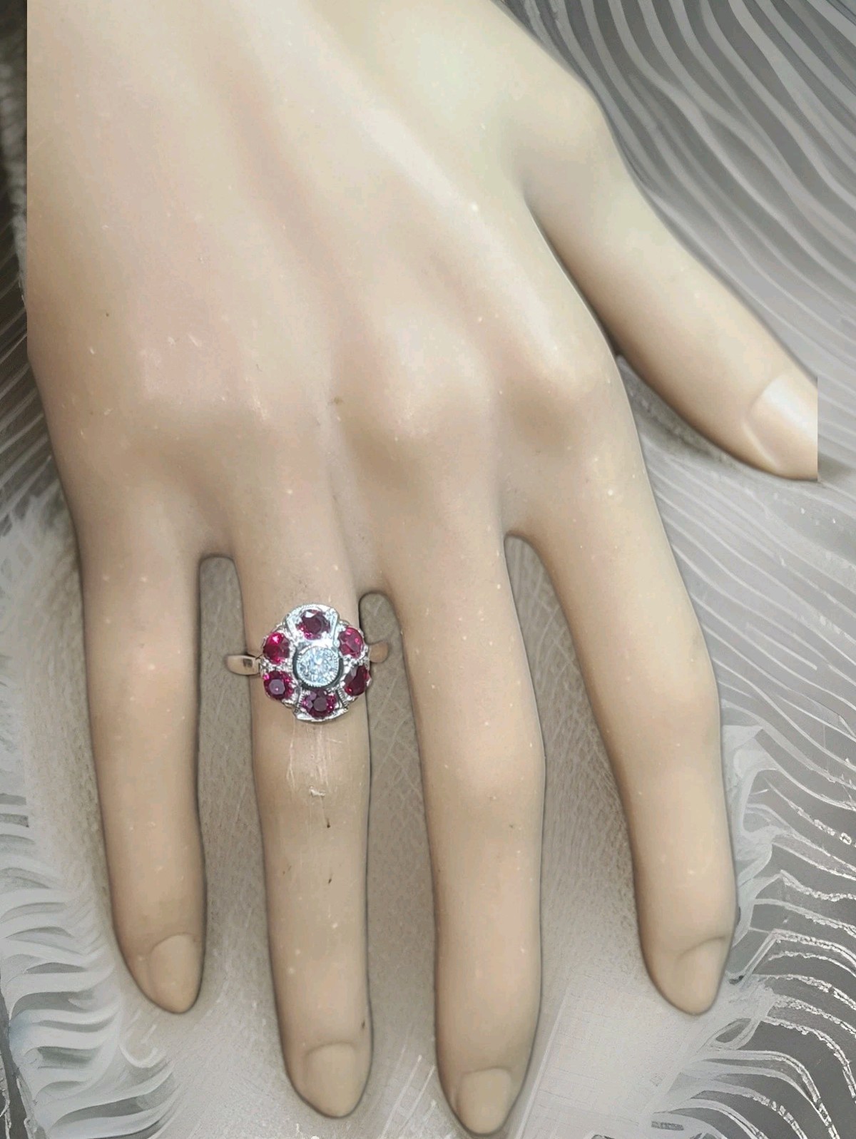 Platinum Vintage Engagement Ring 1.53ct. Natural Ruby Round Shape Diamond